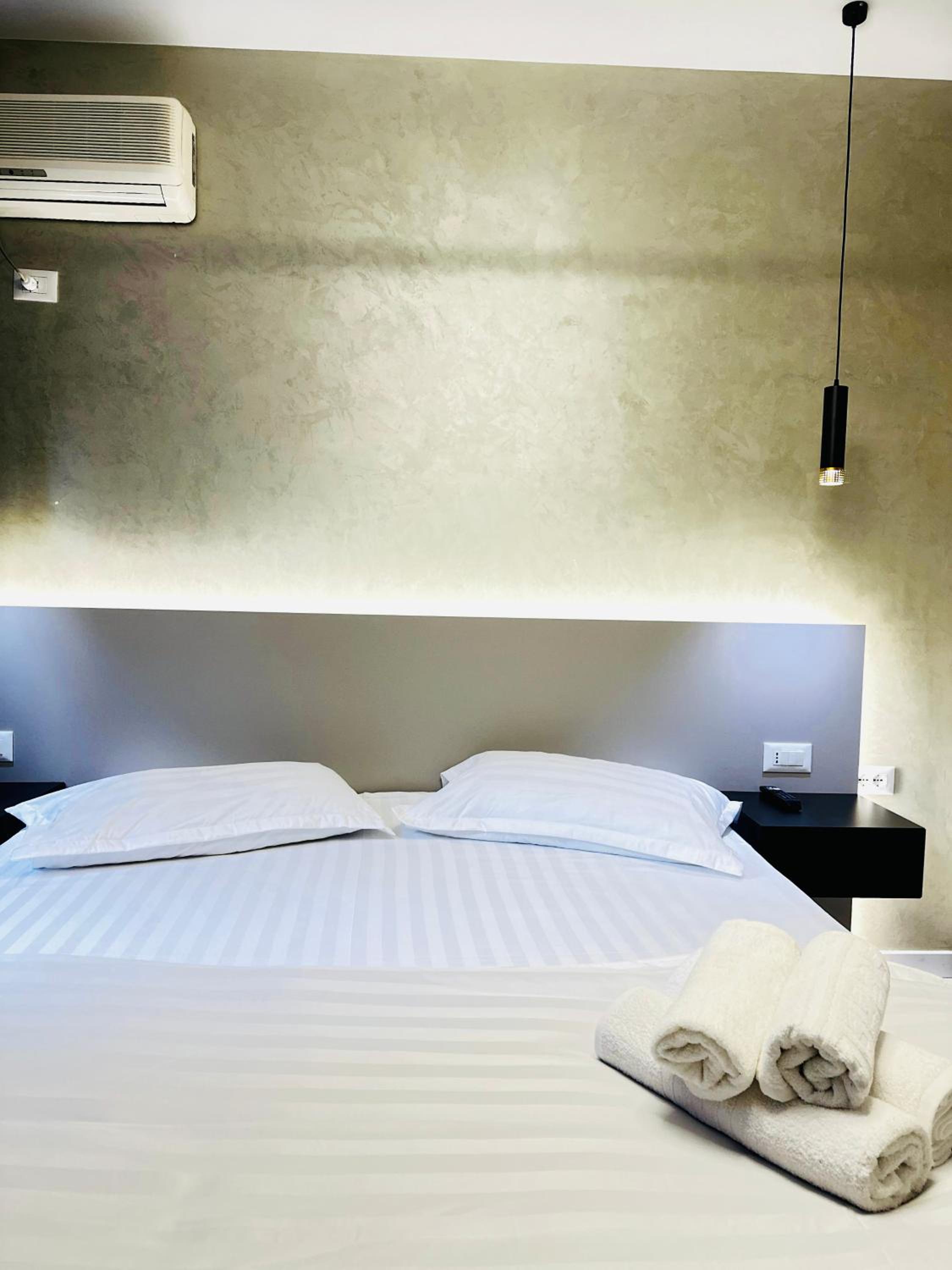 Luxurious Central Stay - Self Check-in