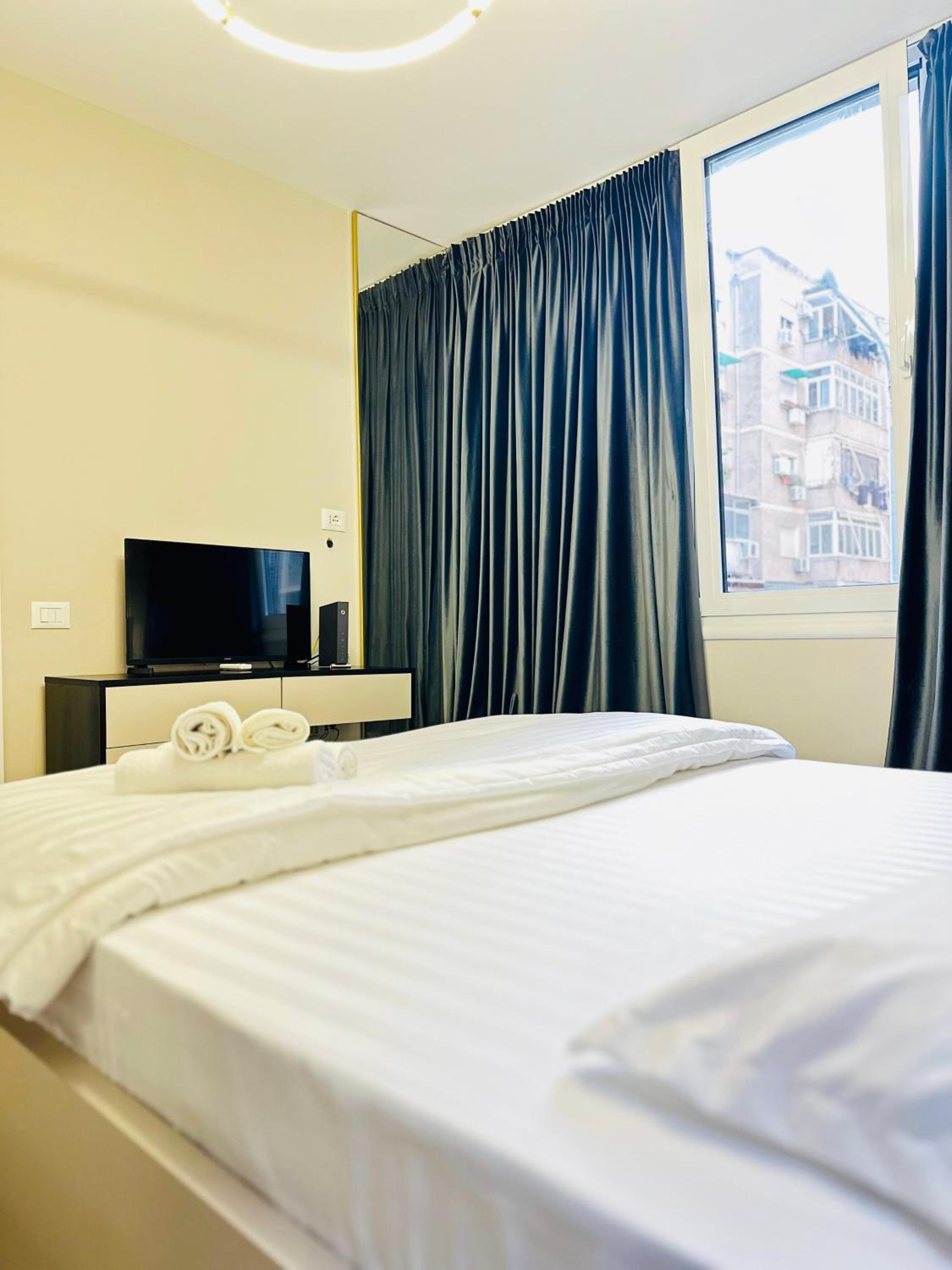 Luxurious Central Stay - Self Check-in