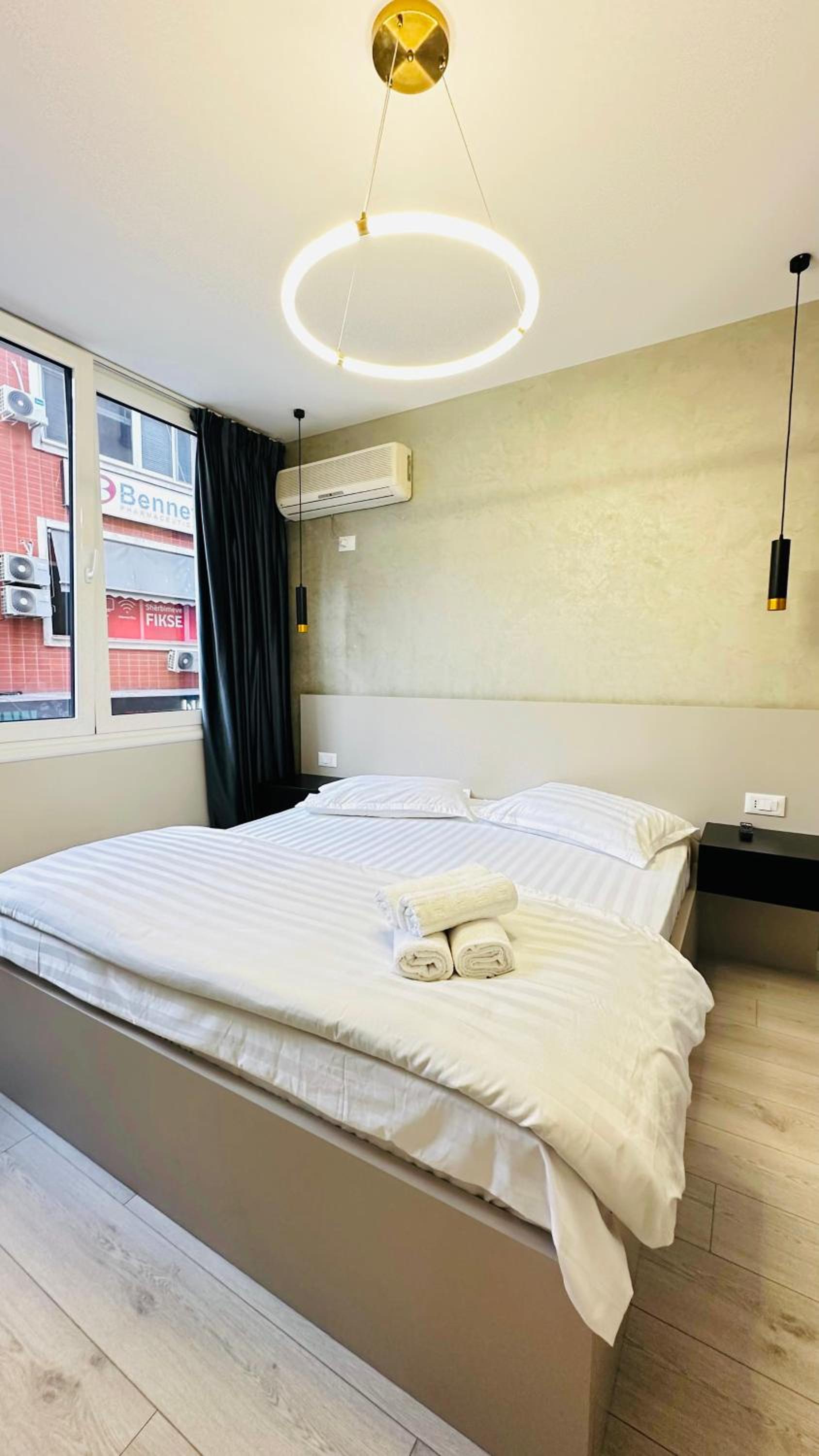 Luxurious Central Stay - Self Check-in