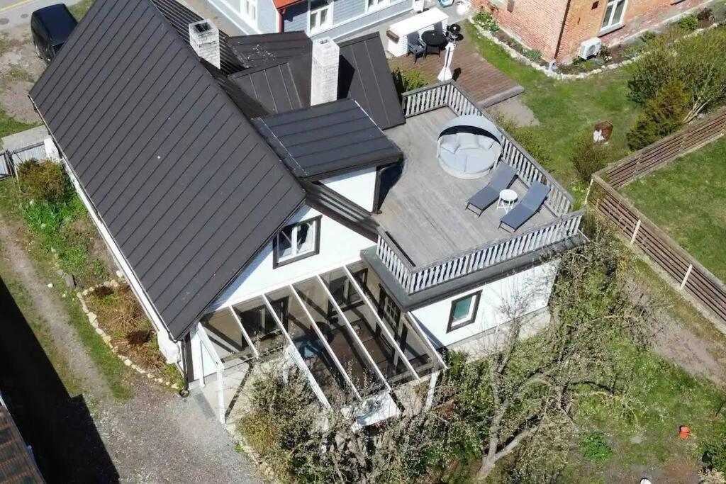 Sepa House with Private Garden
