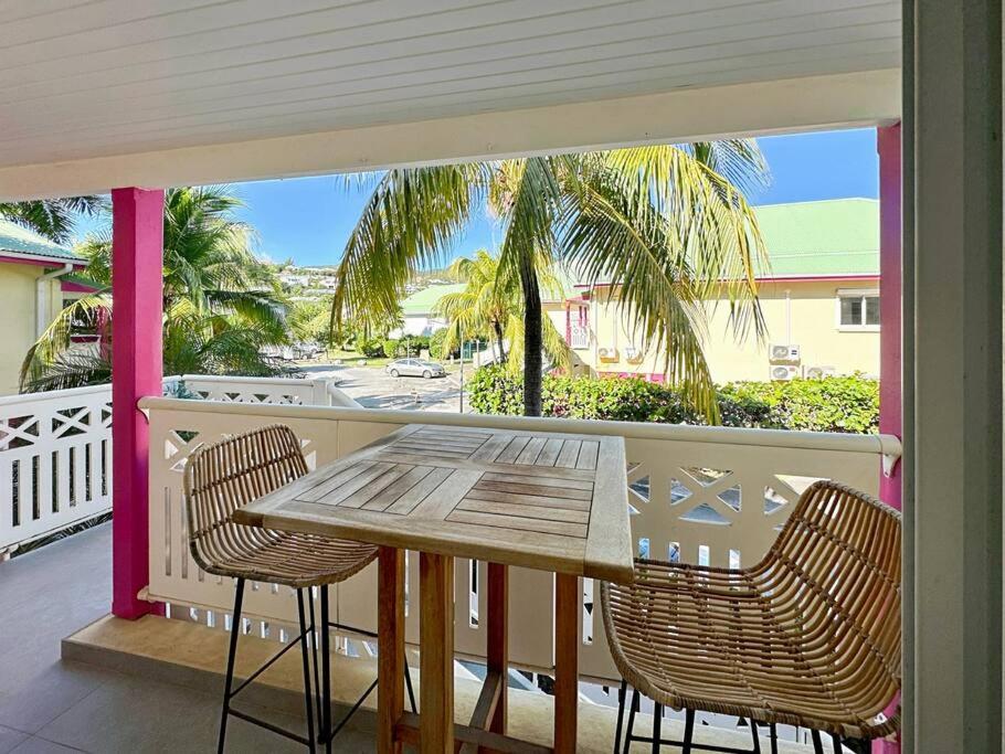 Oligaïa, 3 bdr apartment behind the beach view 3