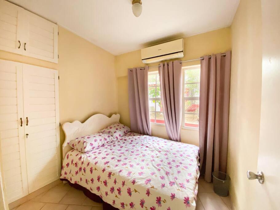 Fayalobie Centrally Located 2 BR Guesthouse