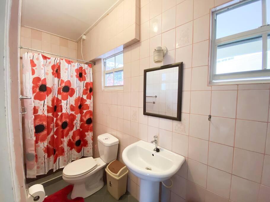 Fayalobie Centrally Located 2 BR Guesthouse