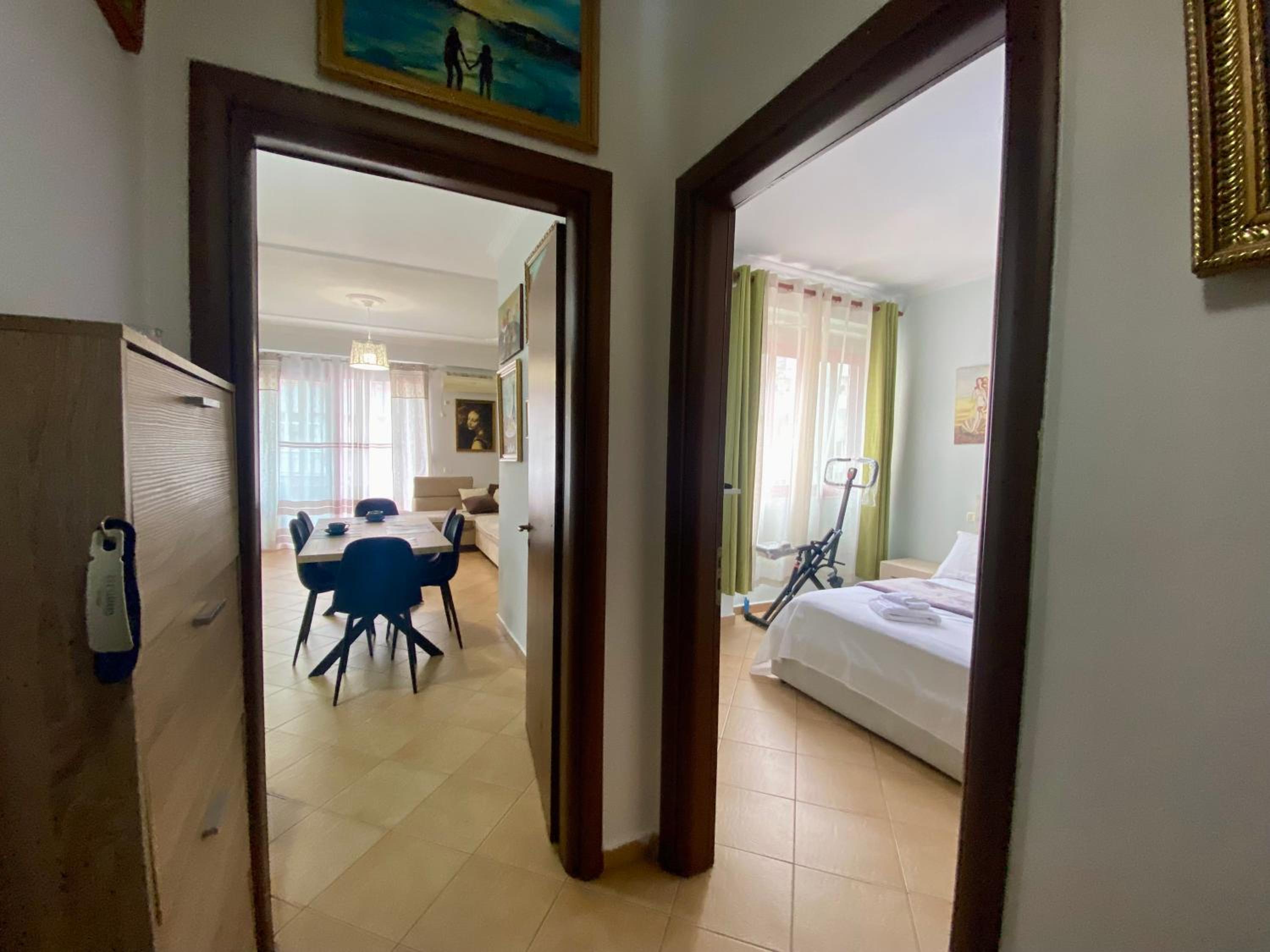 Stay at an artist's place!