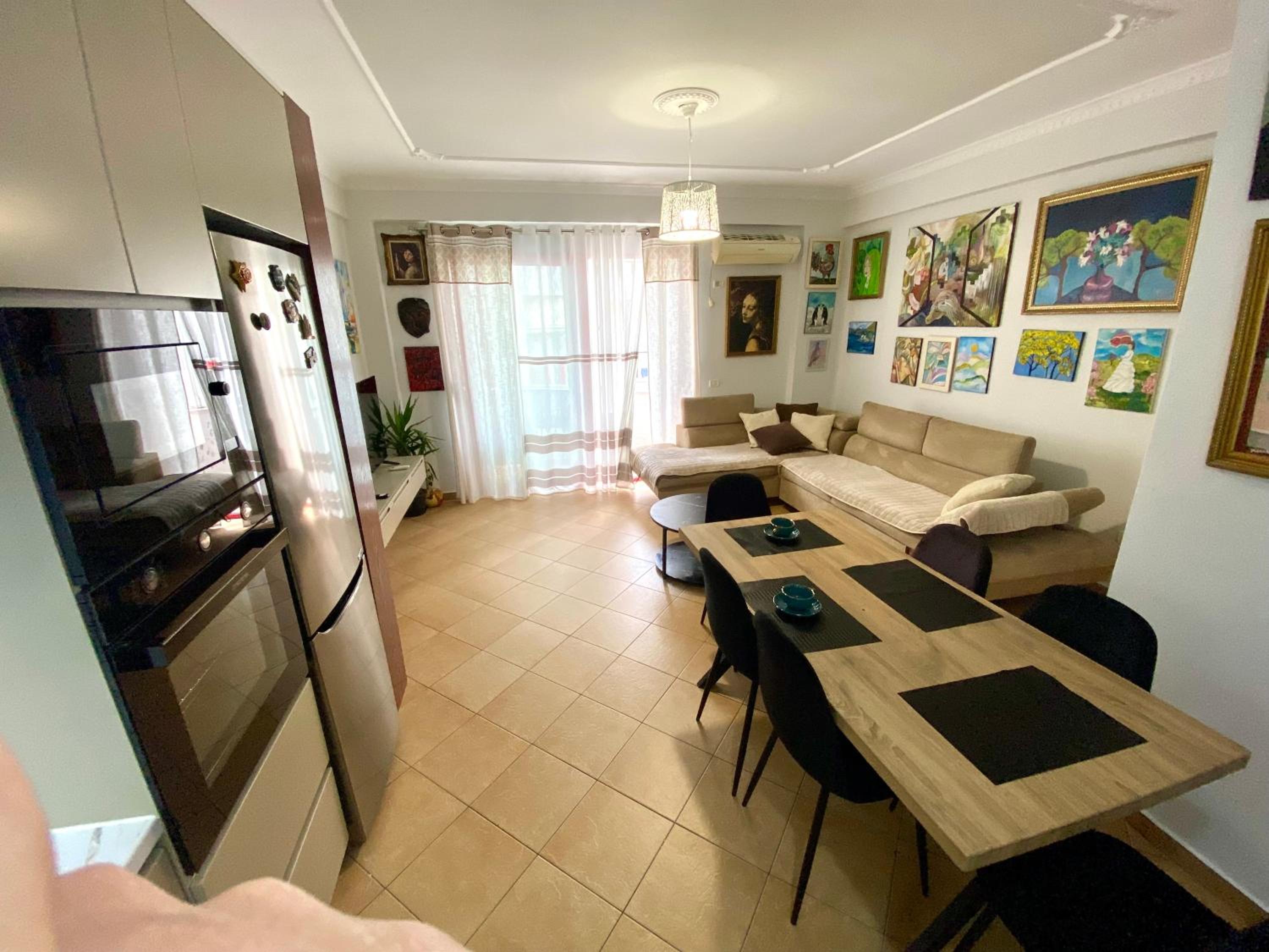 Stay at an artist's place!