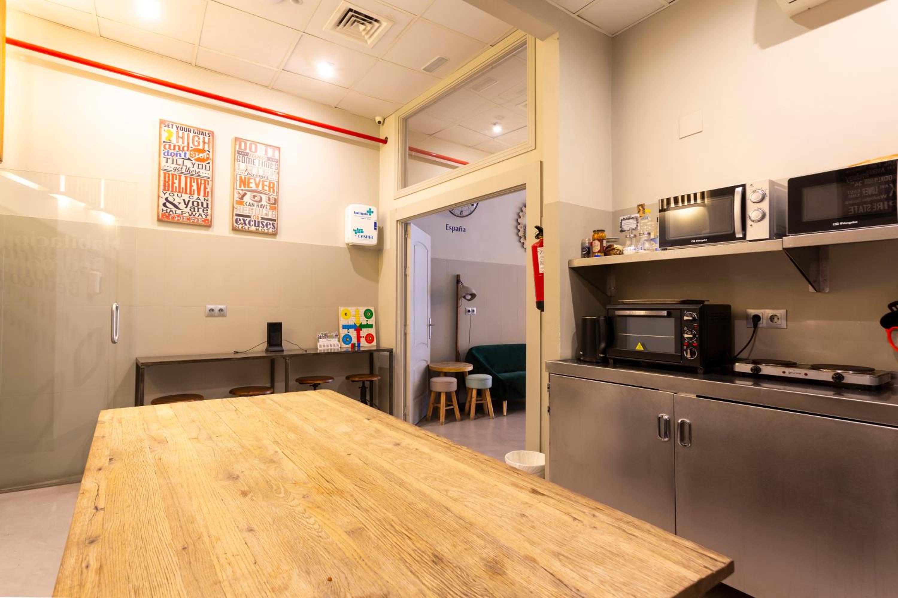 Malaga Stop Hostel AB