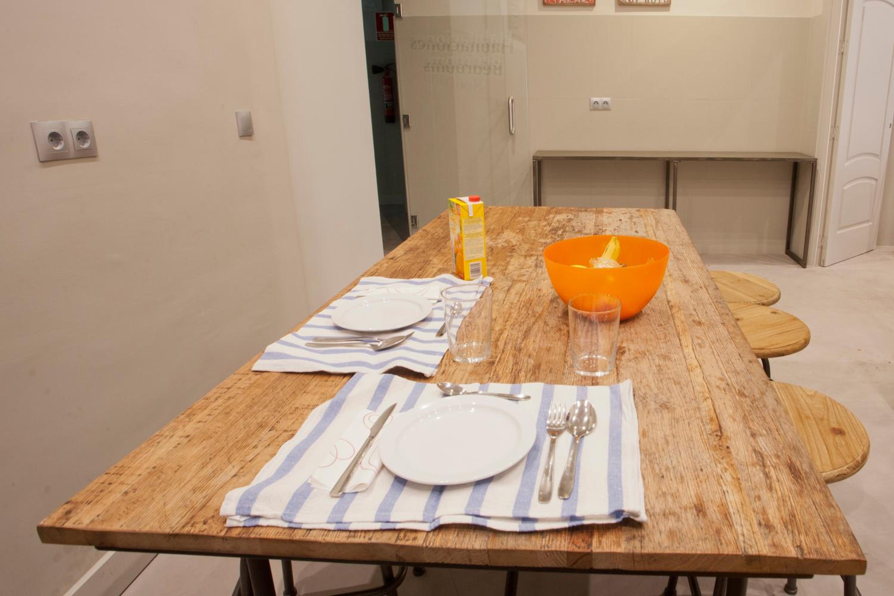 Malaga Stop Hostel AB