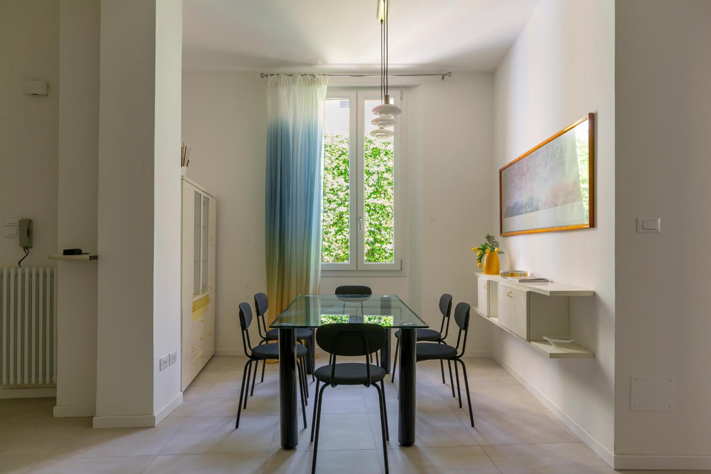 Apartment Amos - 5 minutes from Piazza Maggiore photo 4