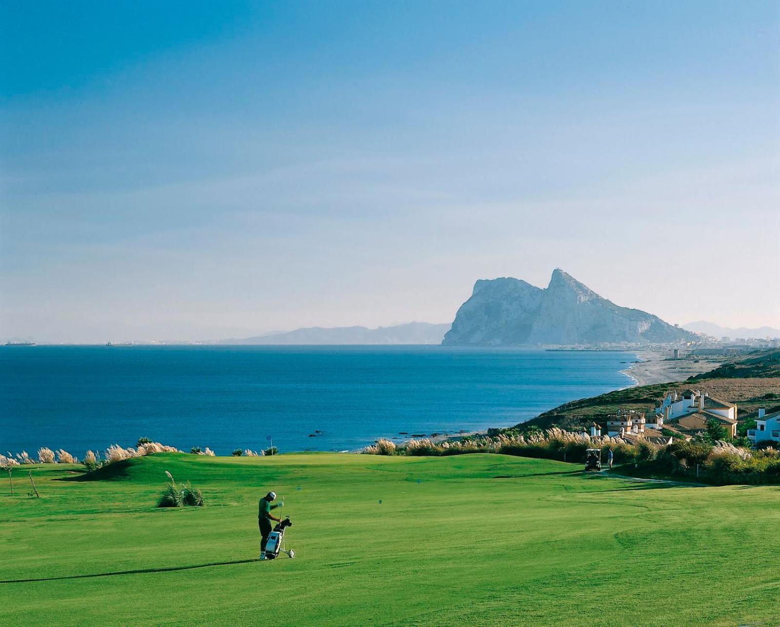 Vista Golf y Mar NUEVA ALCAIDESA