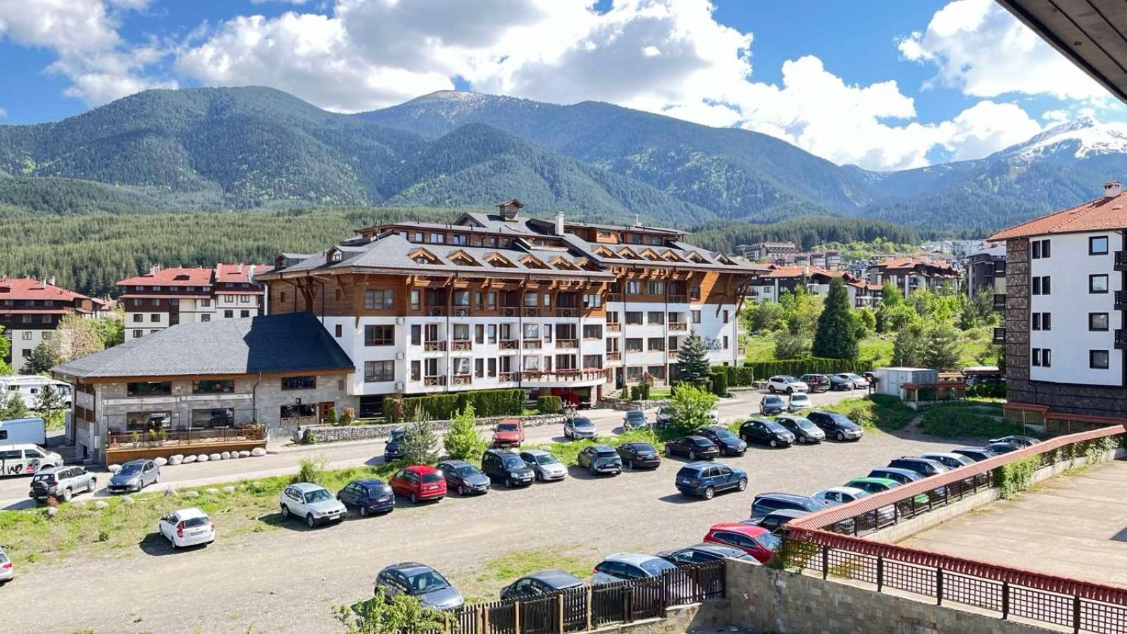 ALTITUDE MOUNTAIN APARTMENTS ASPEN at GONDOLA BANSKO