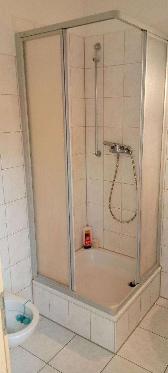 Forrest Apartments in Freiberg Min stay 2 nights Max Number of Guest 1 Aprt 1