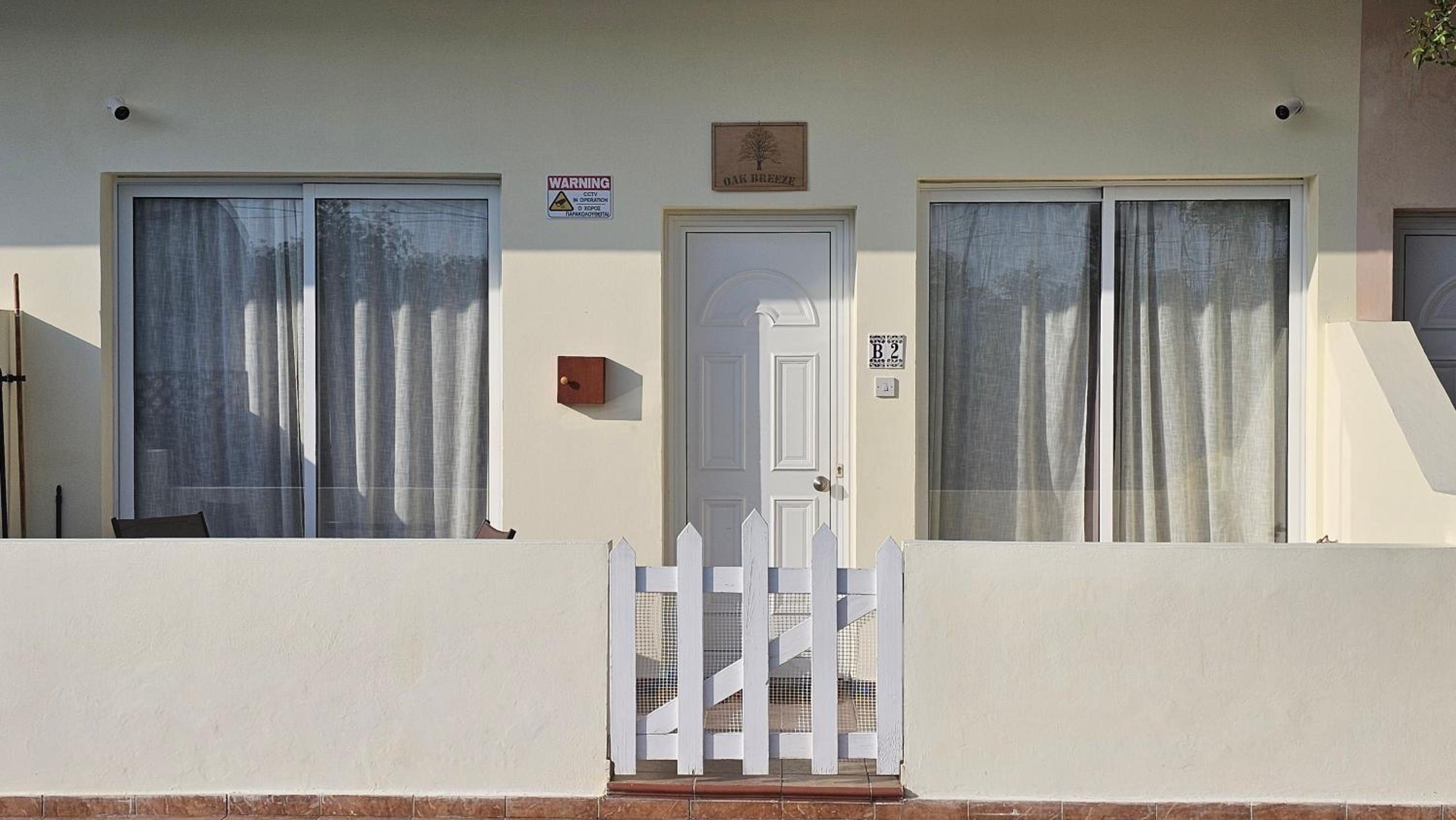 Peaceful Apartment with Double Bed - Oak Breeze