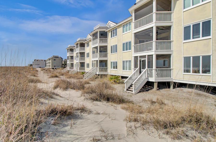 Port O Call F203 by Wild Dunes, Oceanfront