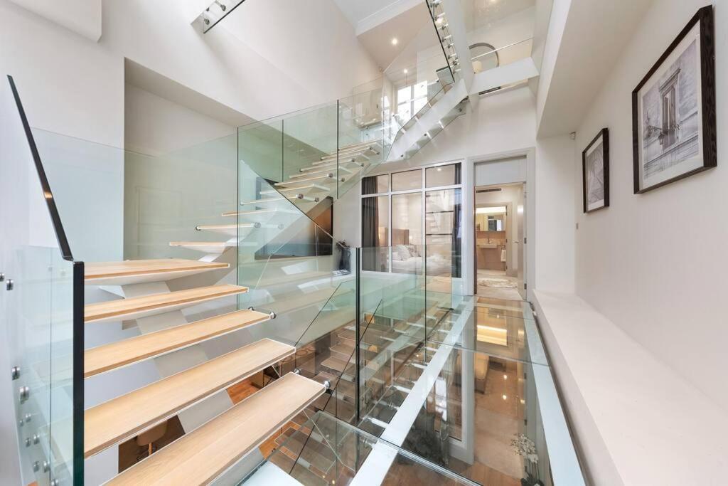 Park Lane Palace- Luxury Sleeps 10