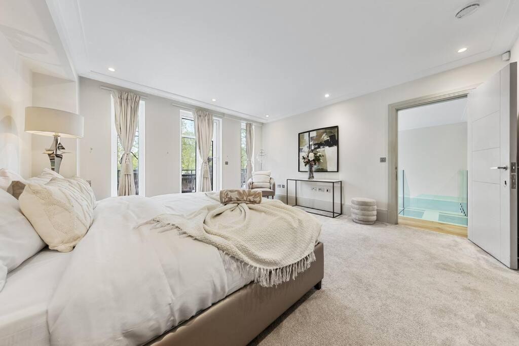 Park Lane Palace- Luxury Sleeps 10