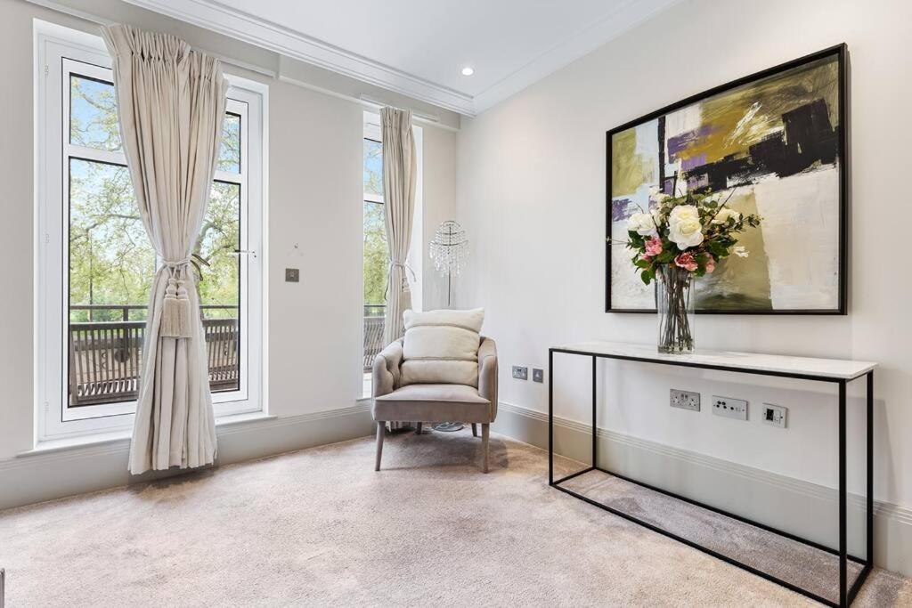 Park Lane Palace- Luxury Sleeps 10