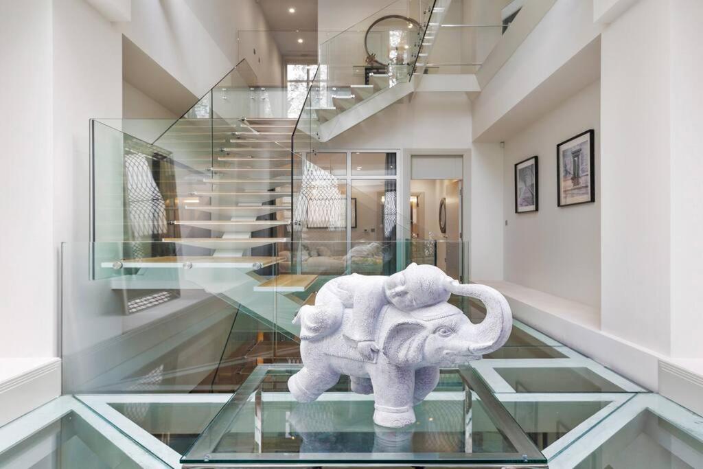 Park Lane Palace- Luxury Sleeps 10