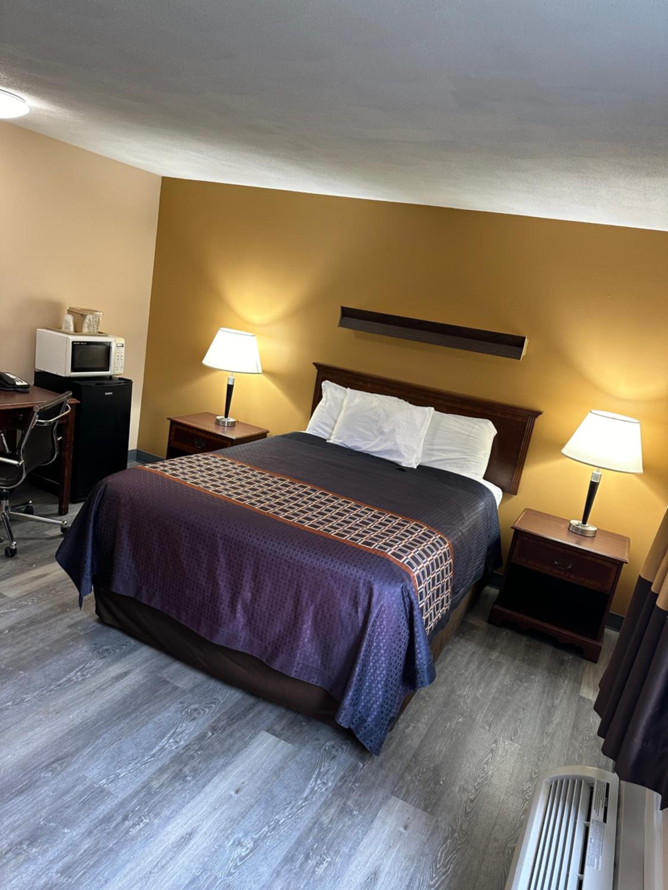 Wickford Motor Inn