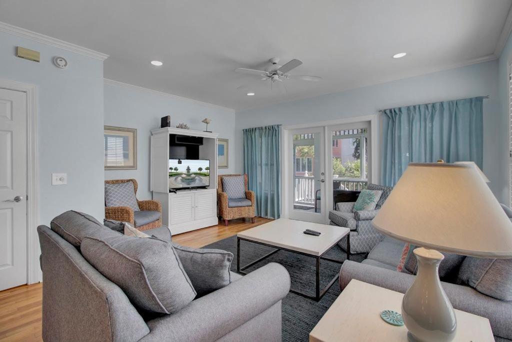 Grand Pavilion 21 by Wild Dunes, Ocean View Home view 4