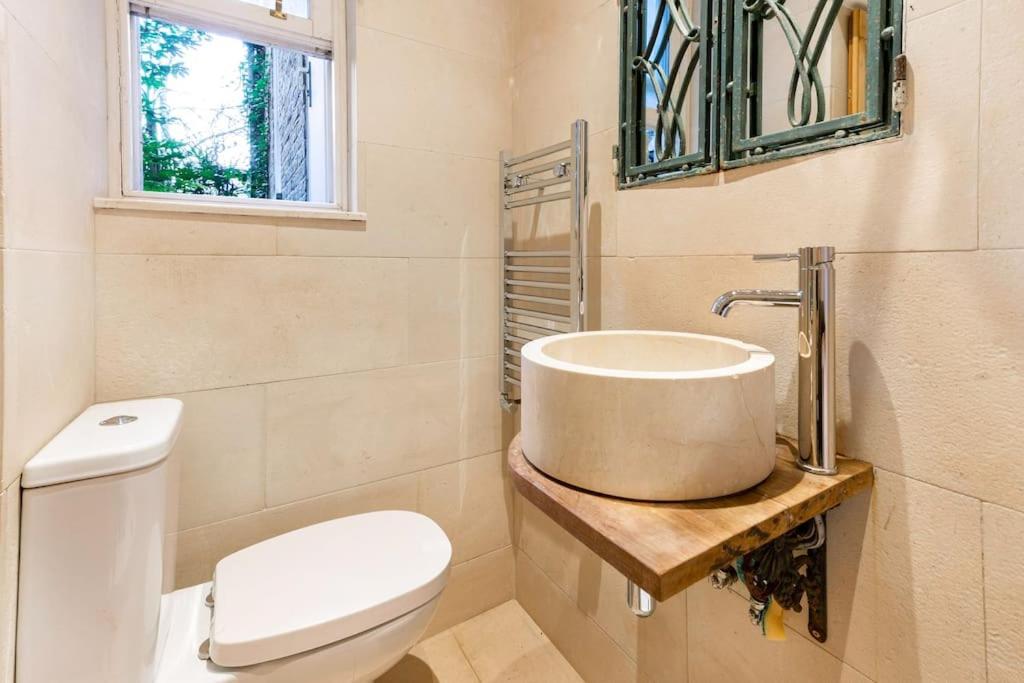 Eclectic family home in the heart of Notting Hill