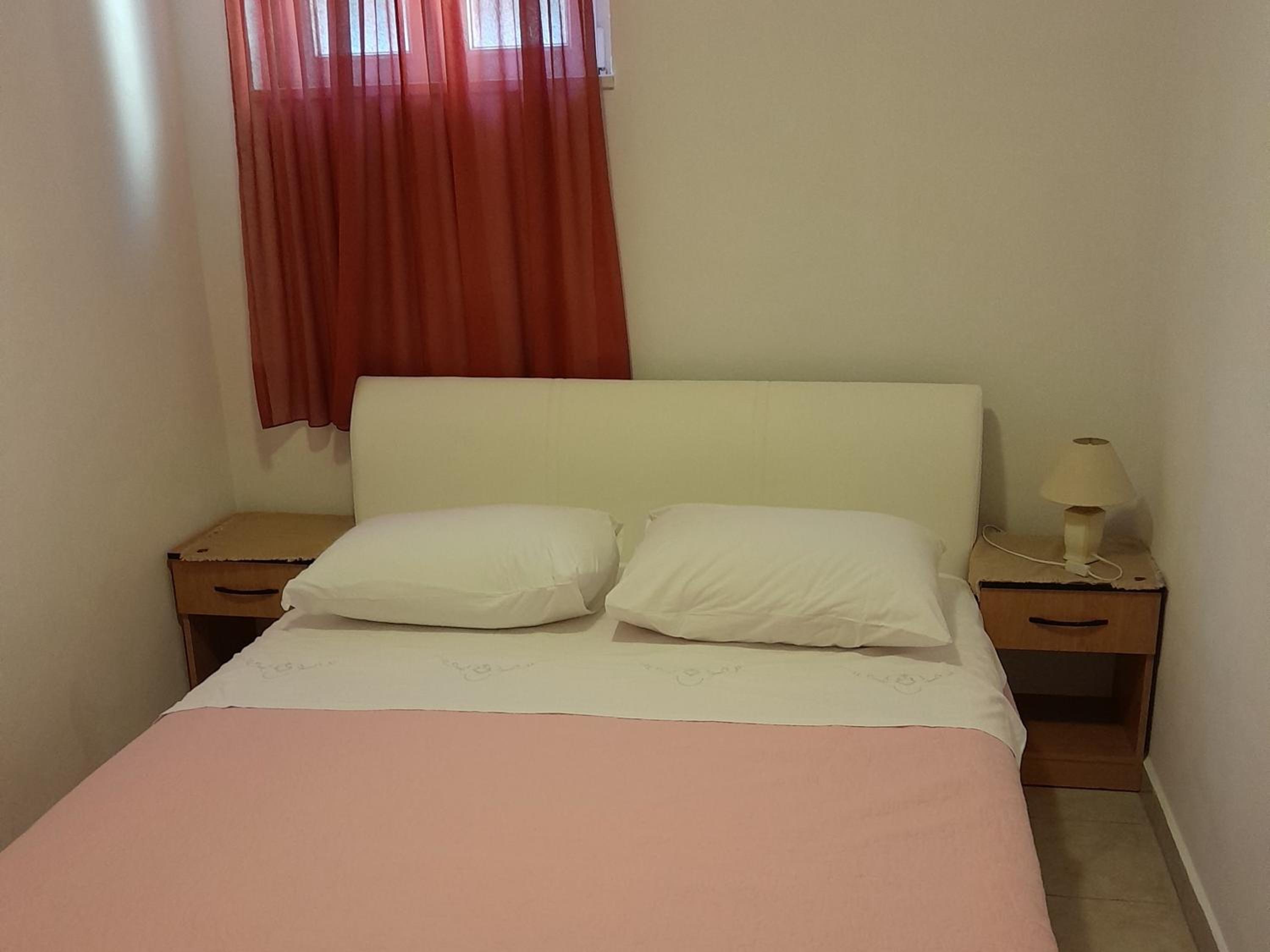 Apartments Viganj
