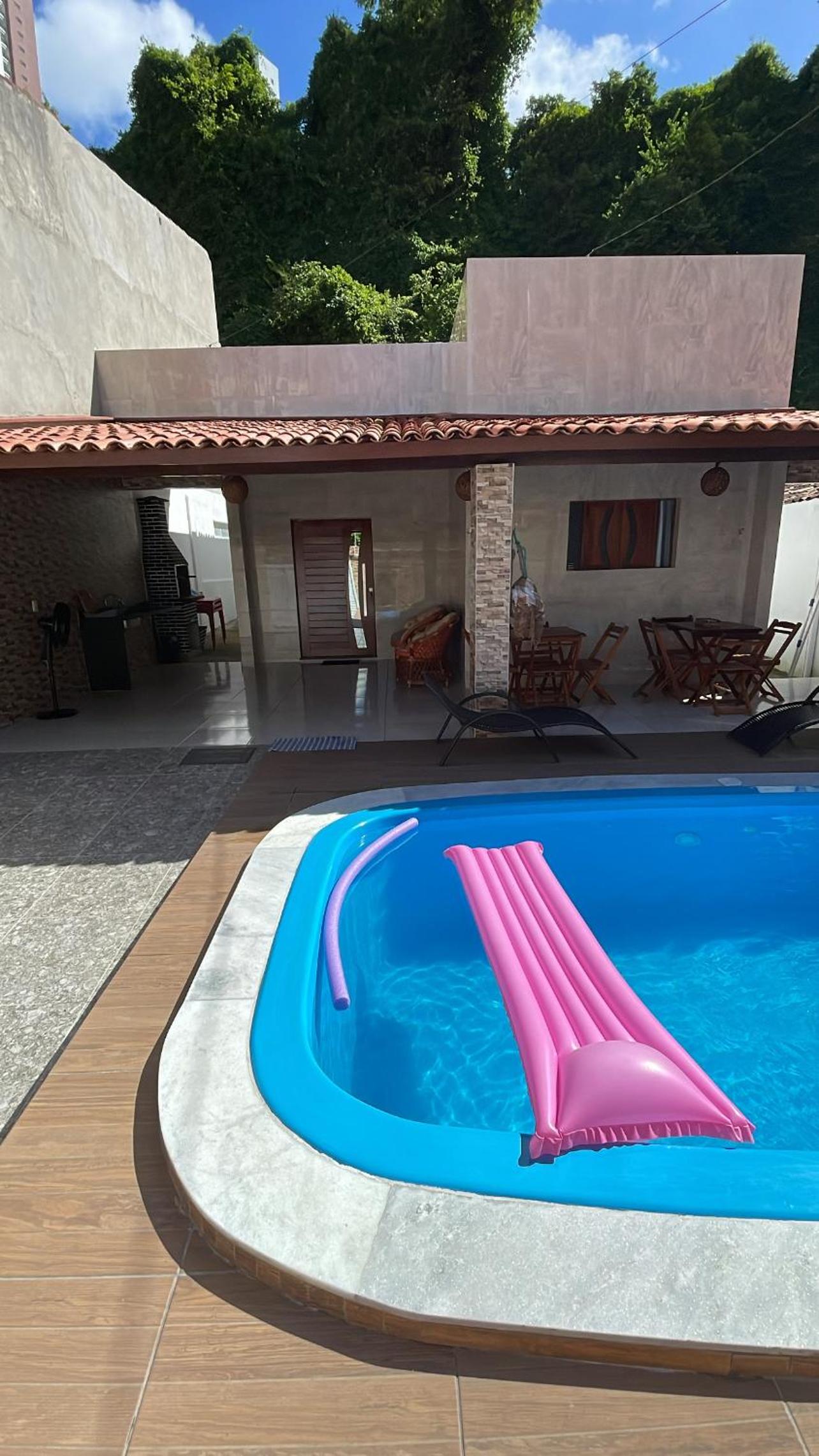 Casa á 400m da Praia de Cabo Branco - João Pessoa