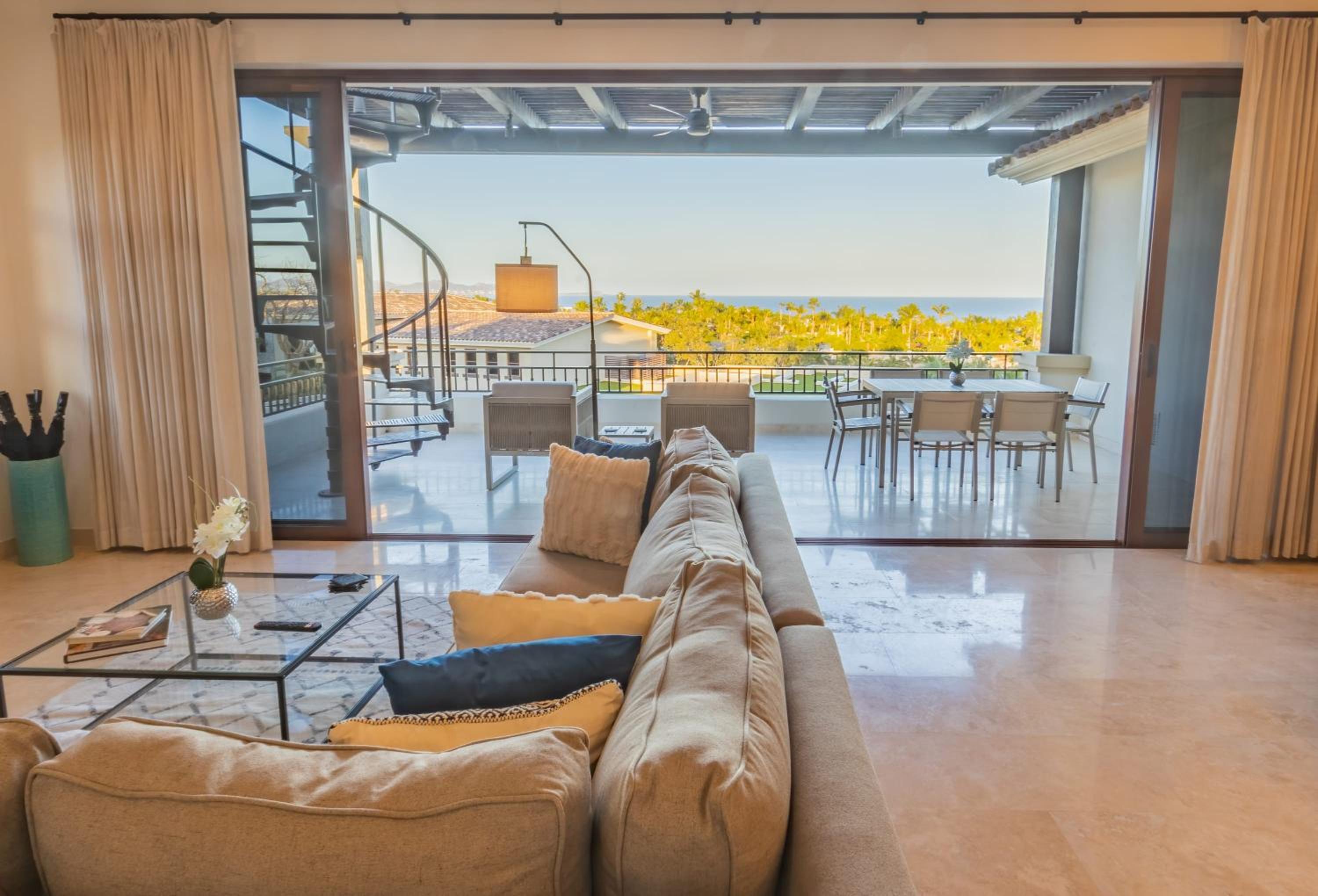 Cabo penthouse with unmatched resort amenities view 2