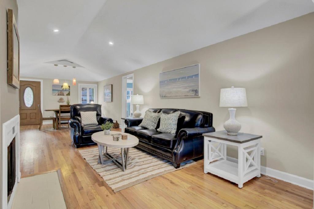 Sandcrab Court 2 by Wild Dunes, with Amenities view 4