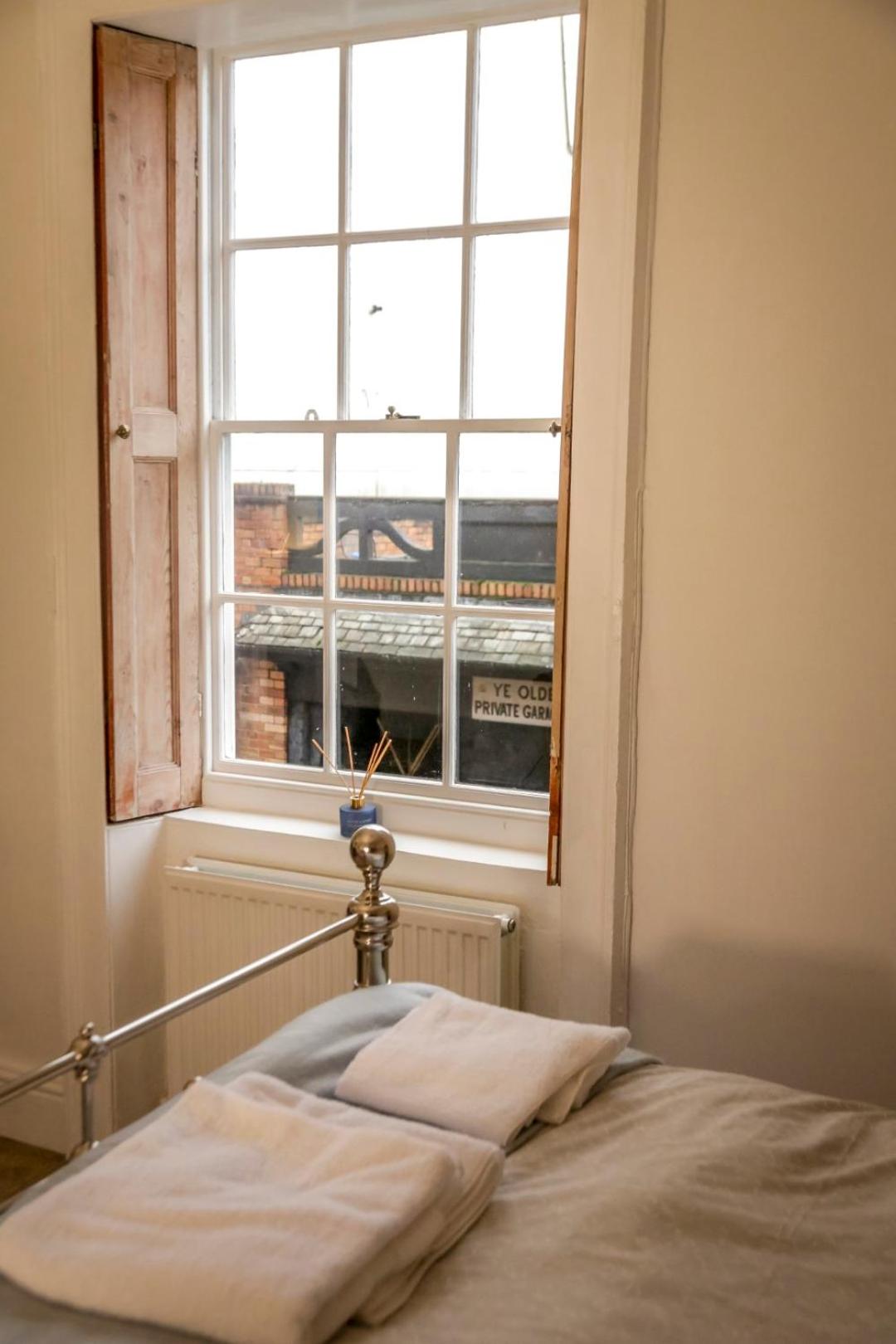 Chester Townhouse in the City Centre