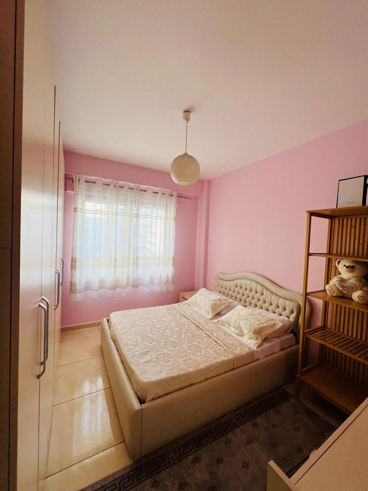 KRISTO Apartment-Tirane