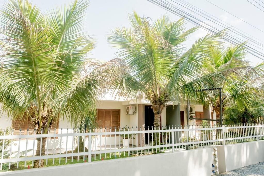 Casa com Jardim no Centro de Jaraguá do Sul