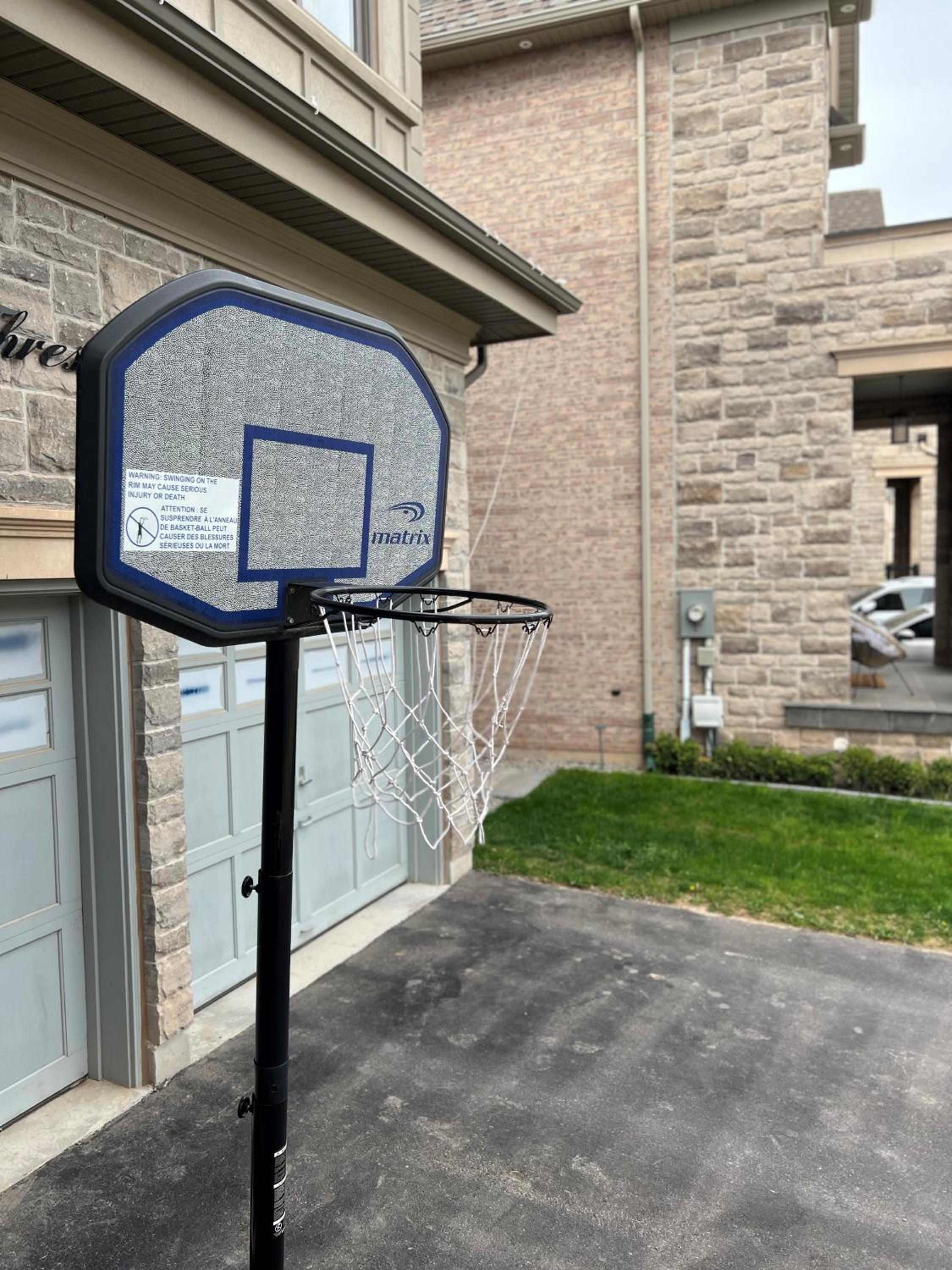 Private basement bedrooms in Oakville - Property Image 13