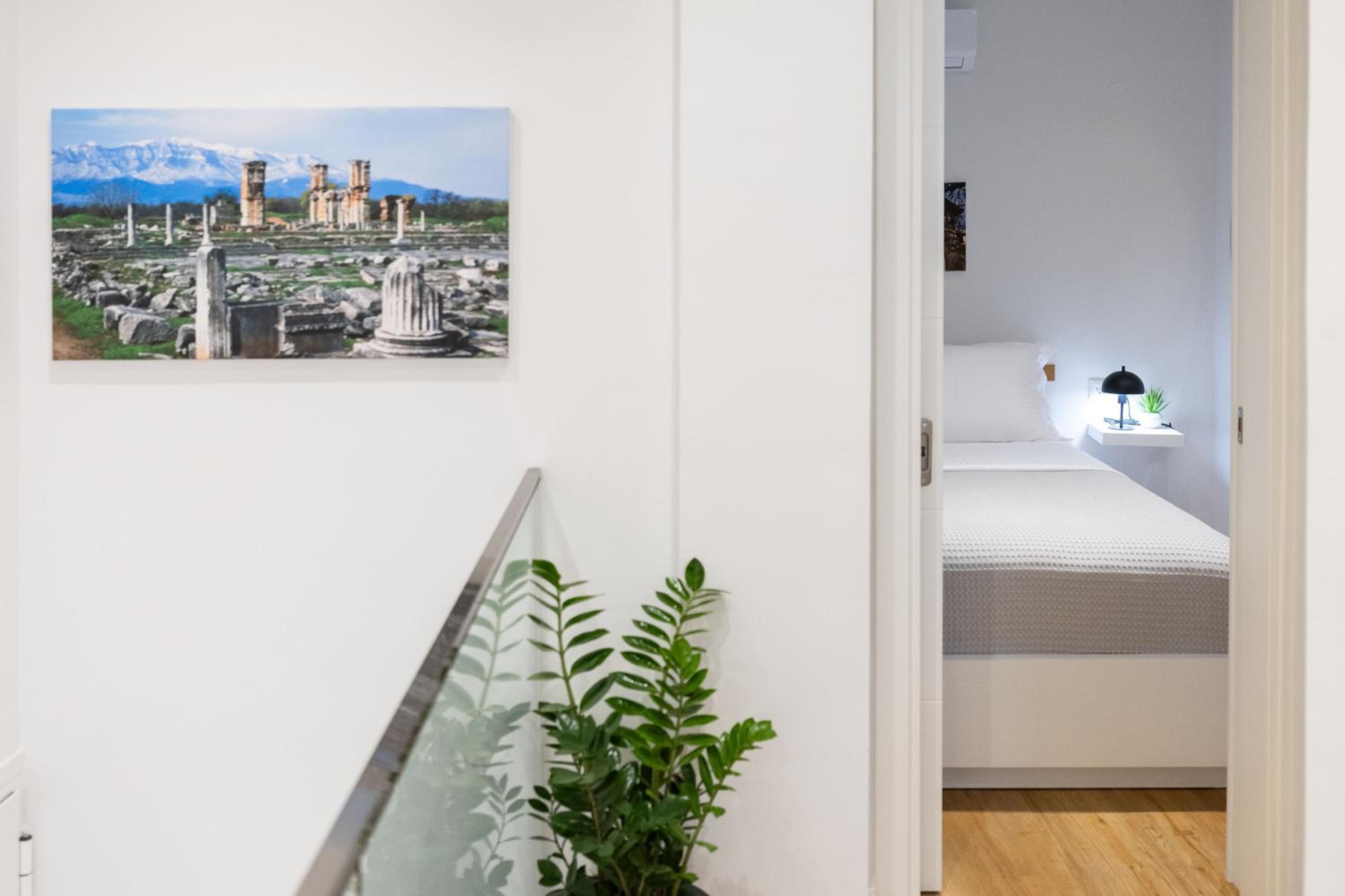 Arc Residence Maisonette