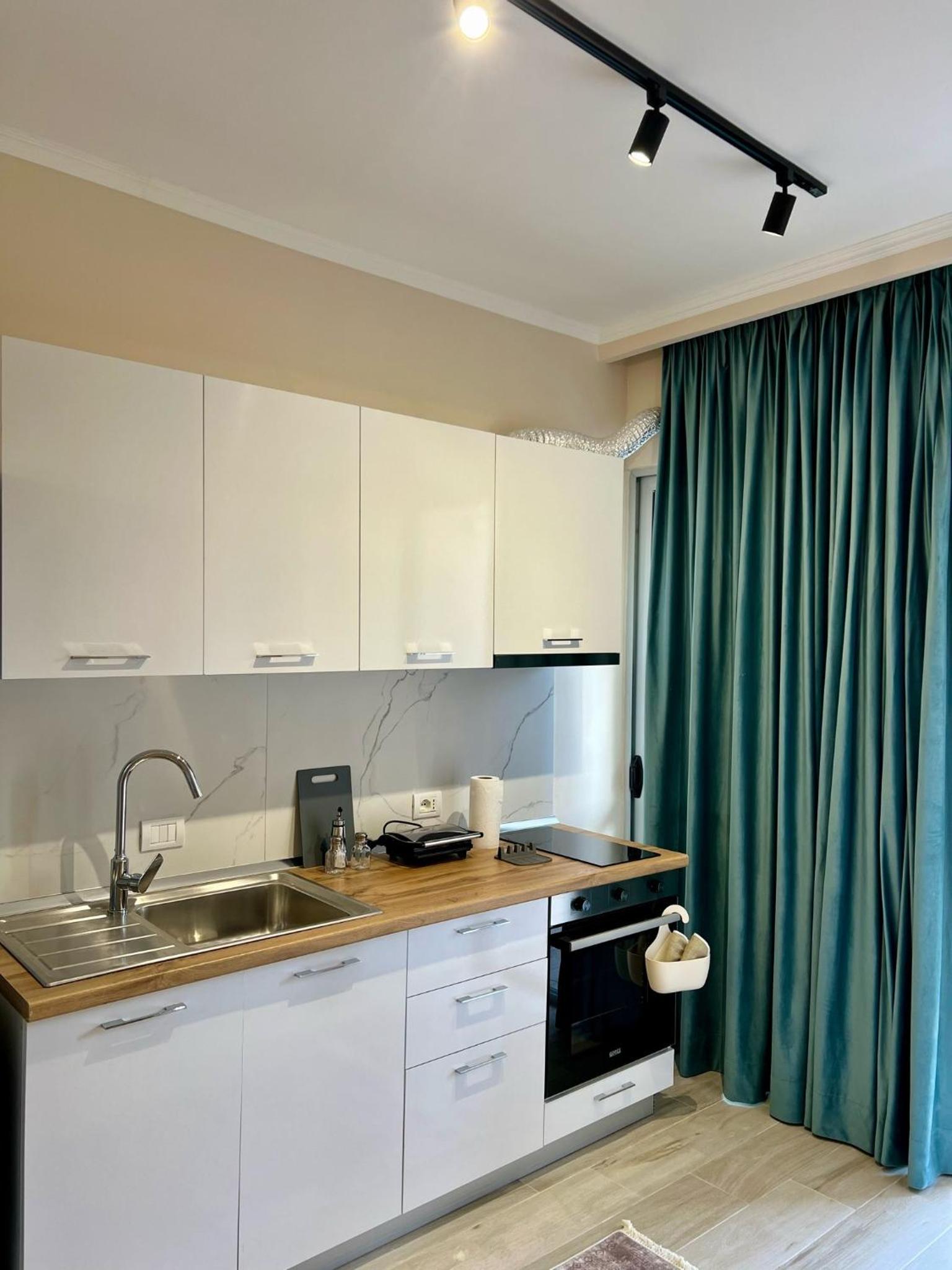 RENOVATED 2026 - KLAR Apartment few steps from the beach