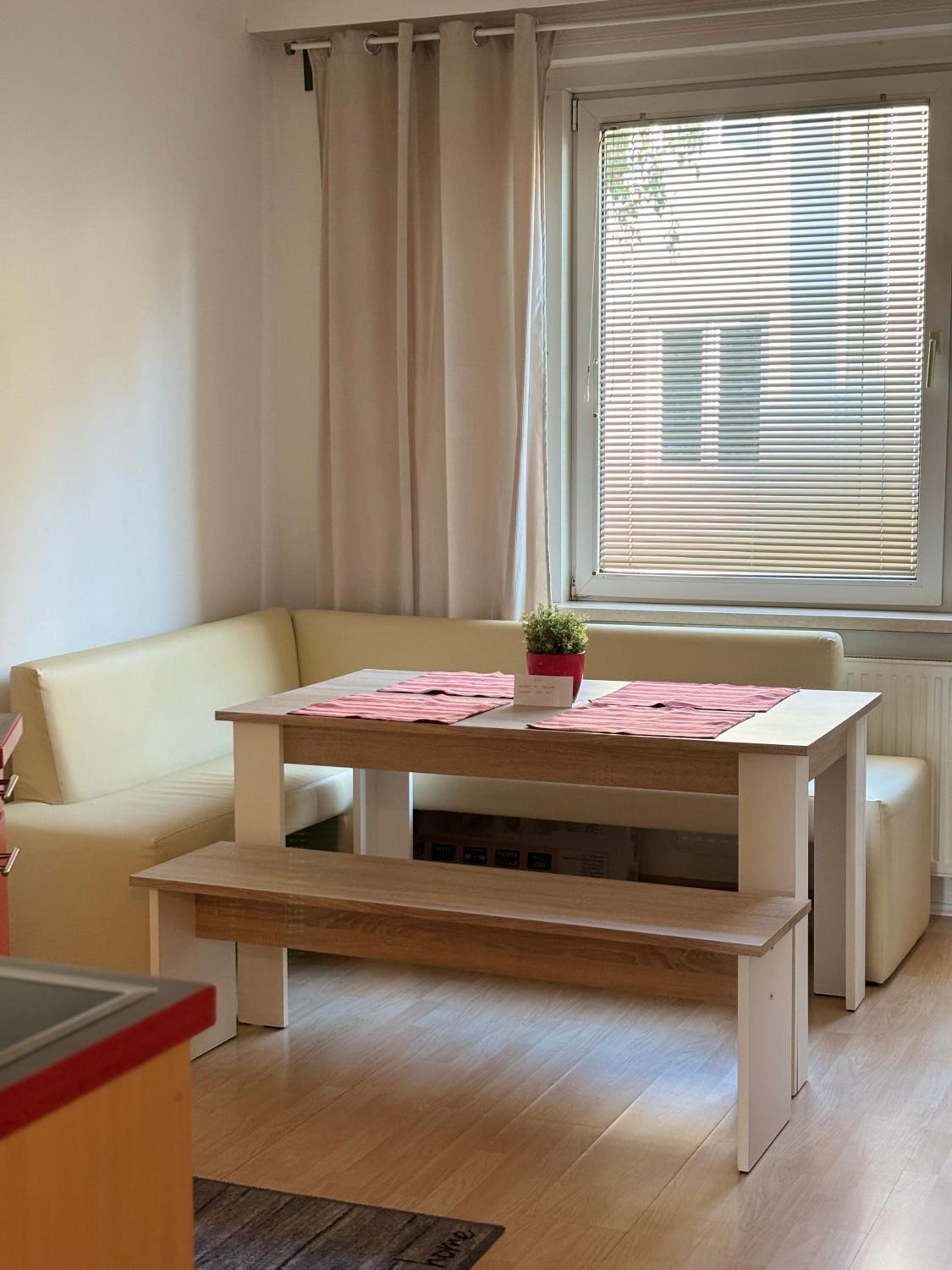Zum Breyer BNB City Apartment