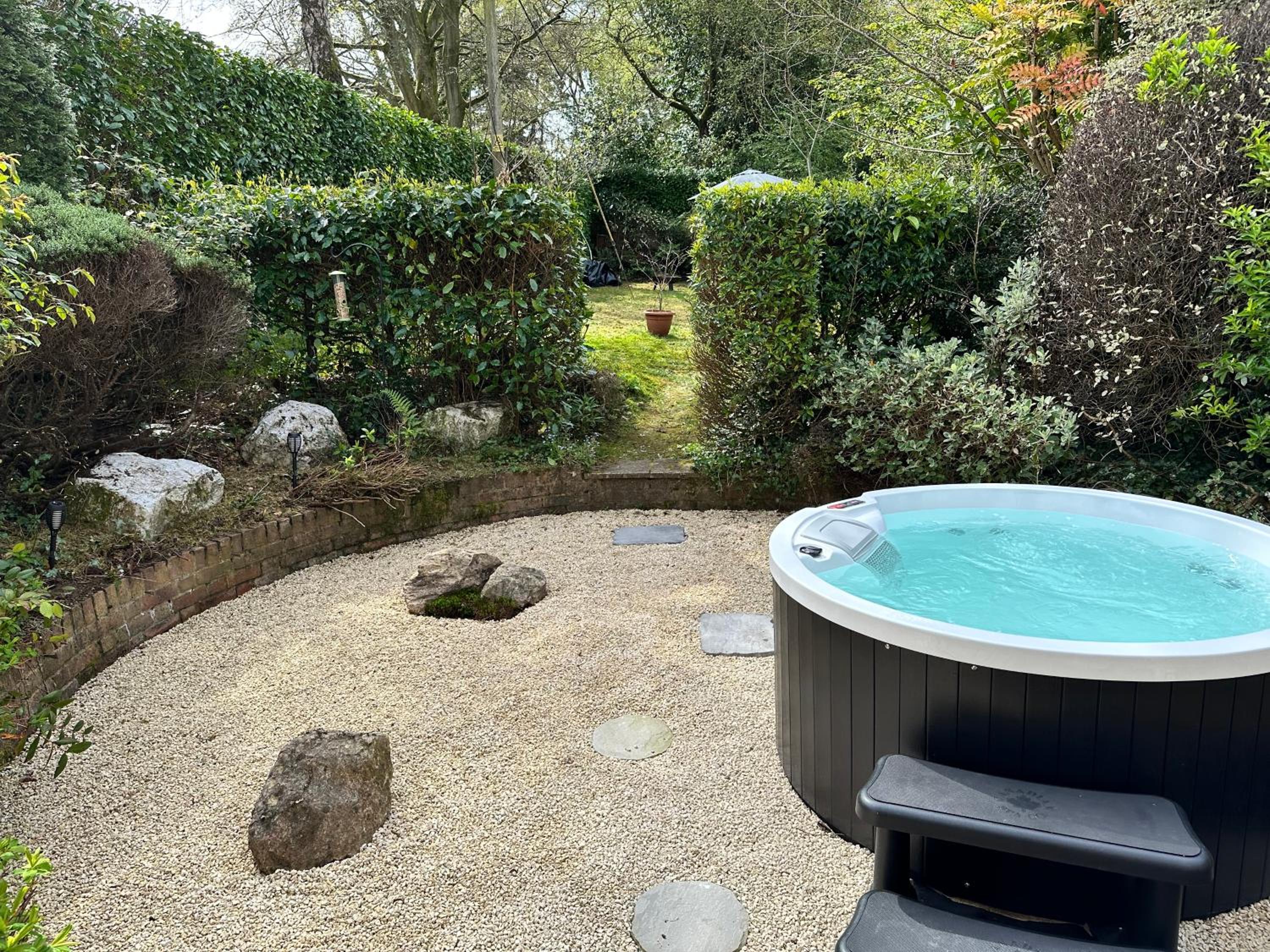 Farnham Vacations - The Wabi Sabi Sanctuary Official Japanese Style Home With Hot Tub Between Farnham And Hindhead - Property Image 2