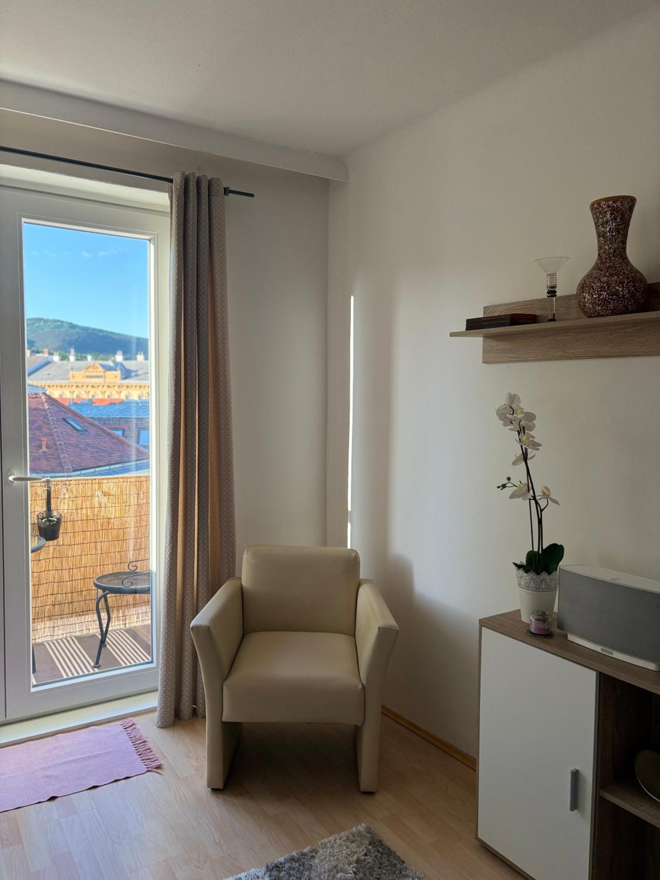 Zum Breyer BNB City Apartment