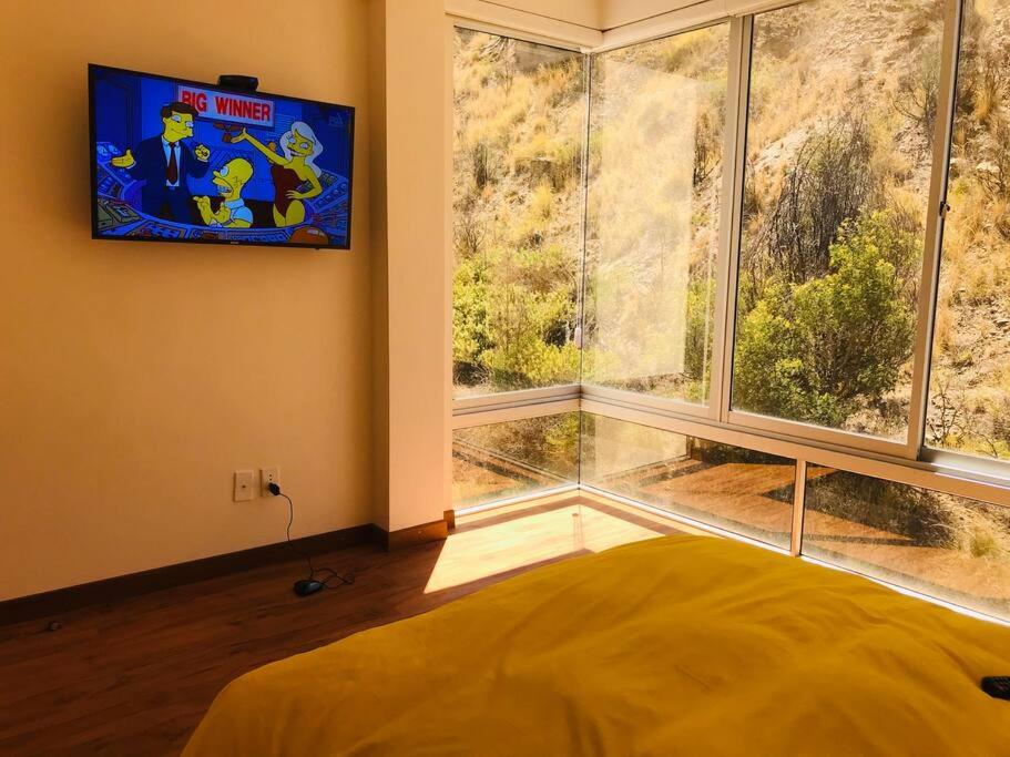 New, Modern & Comfortable Apartment