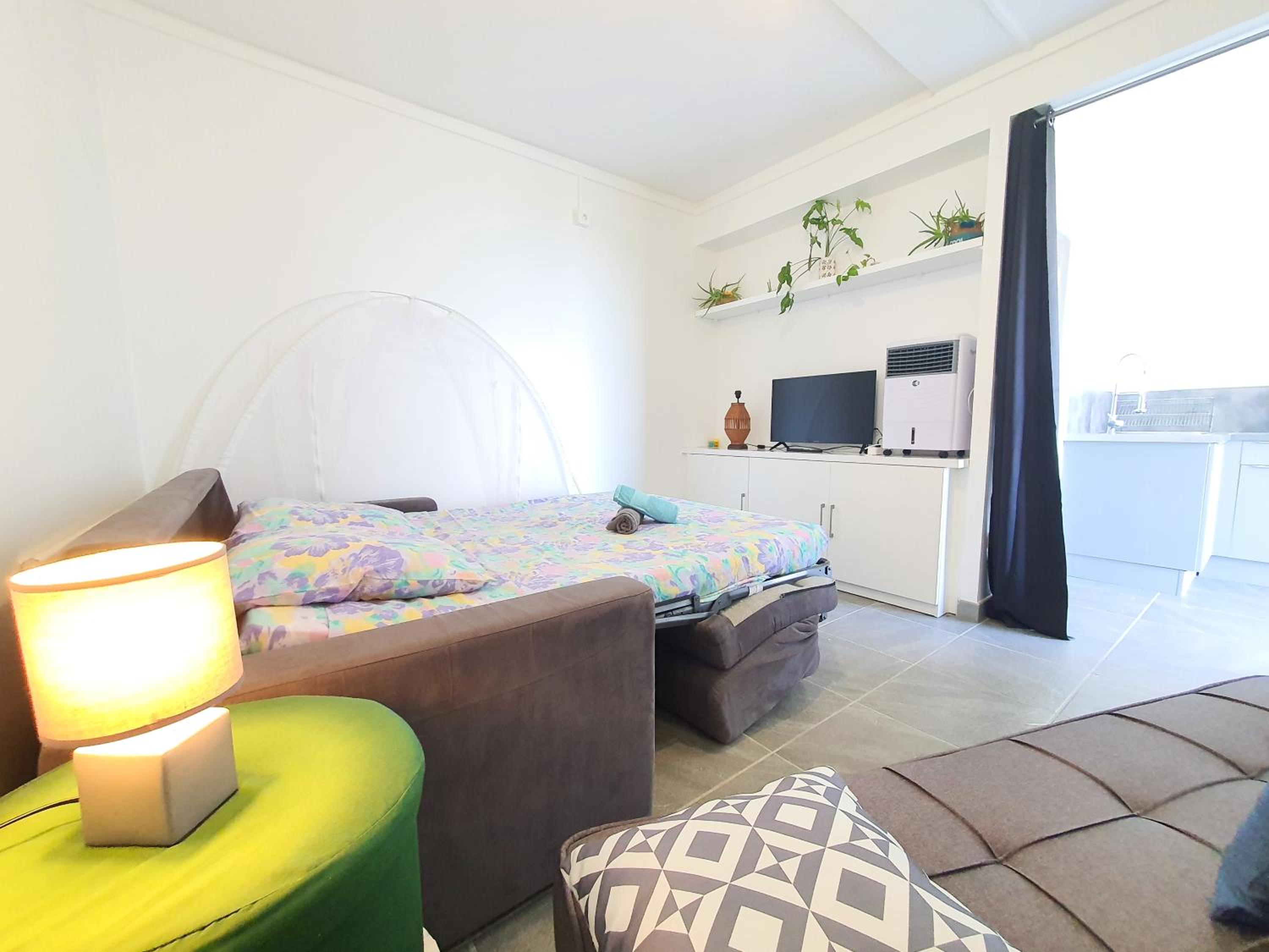 Studio Chez Anna - vue mer et piscine