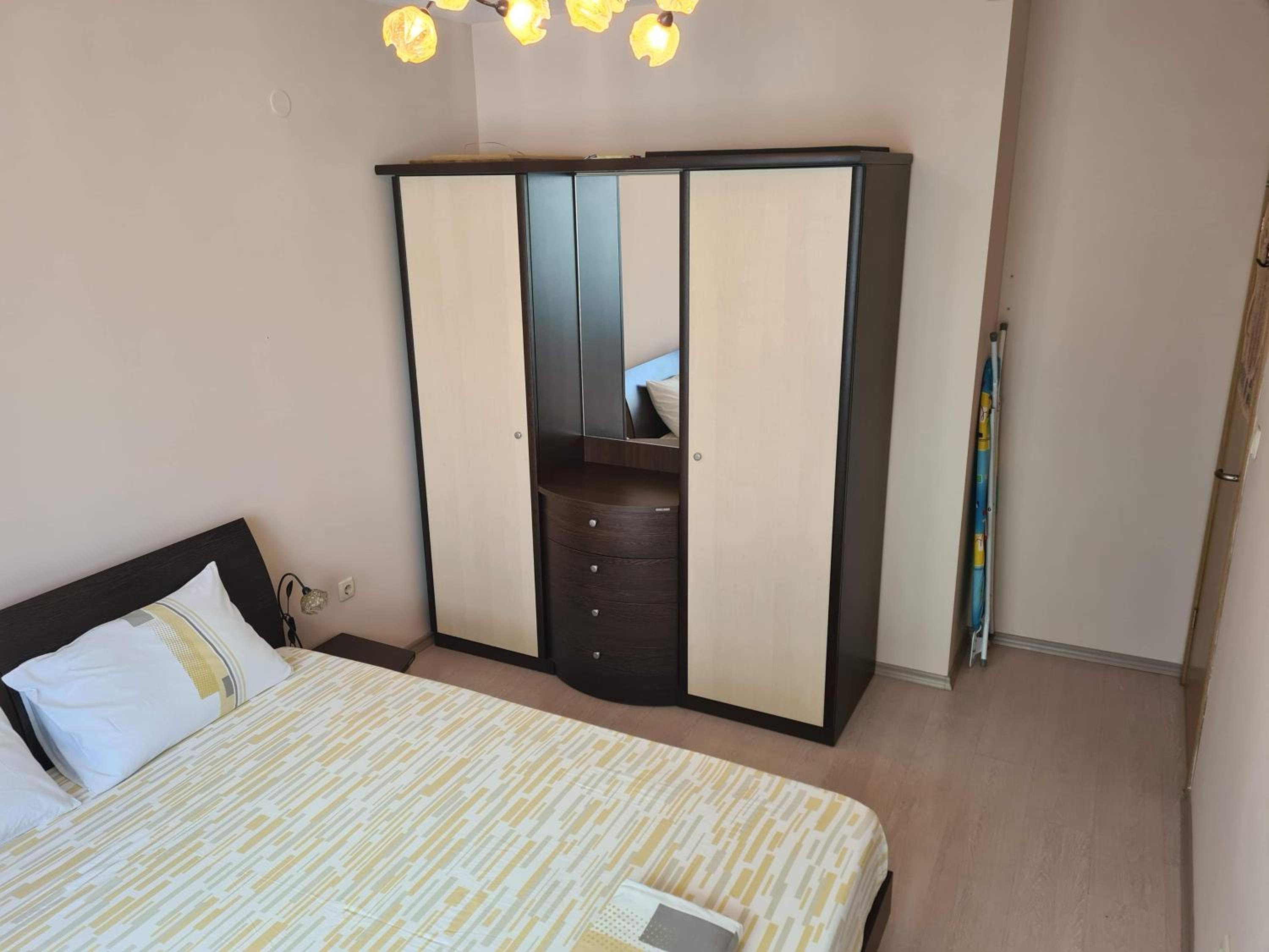 Spacious 2 Bedroom Apartment