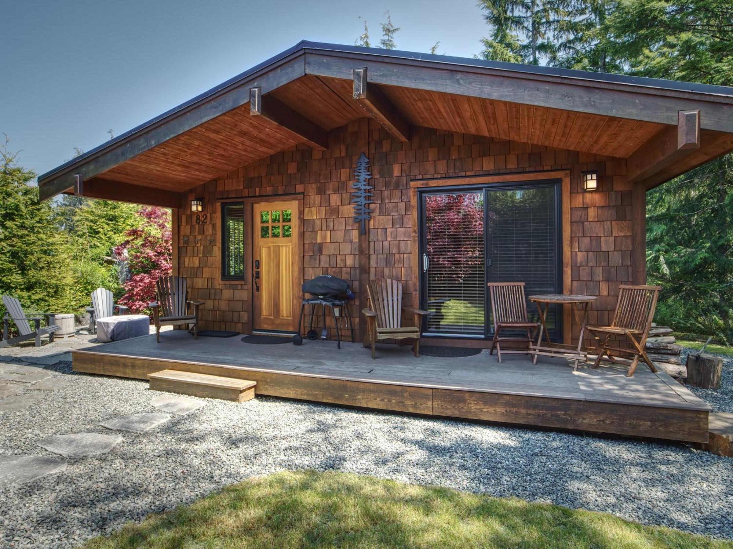 Handsome Dan's Vacation Cottage Rentals