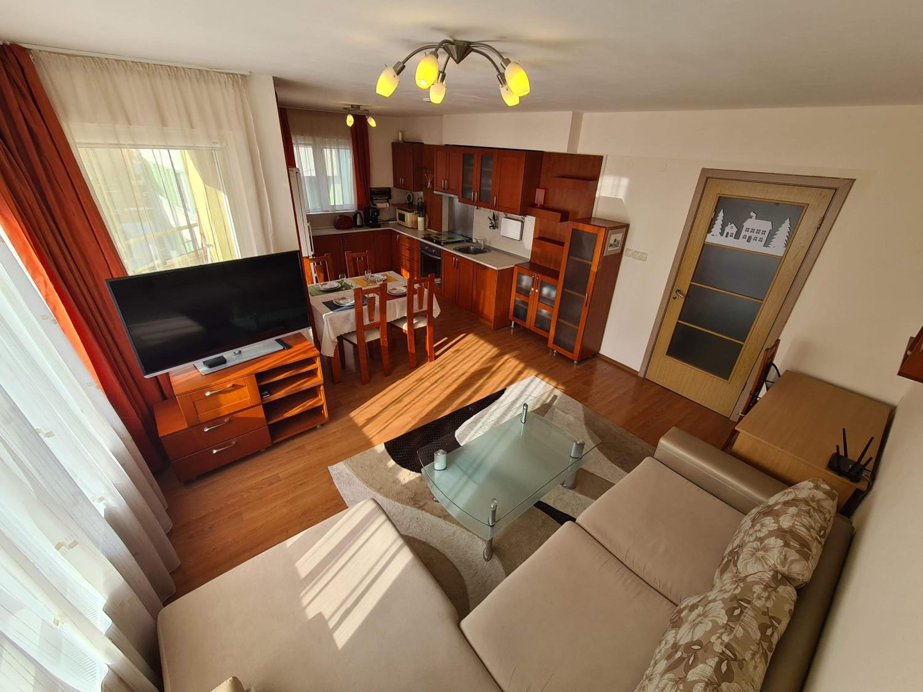 Spacious 2 Bedroom Apartment