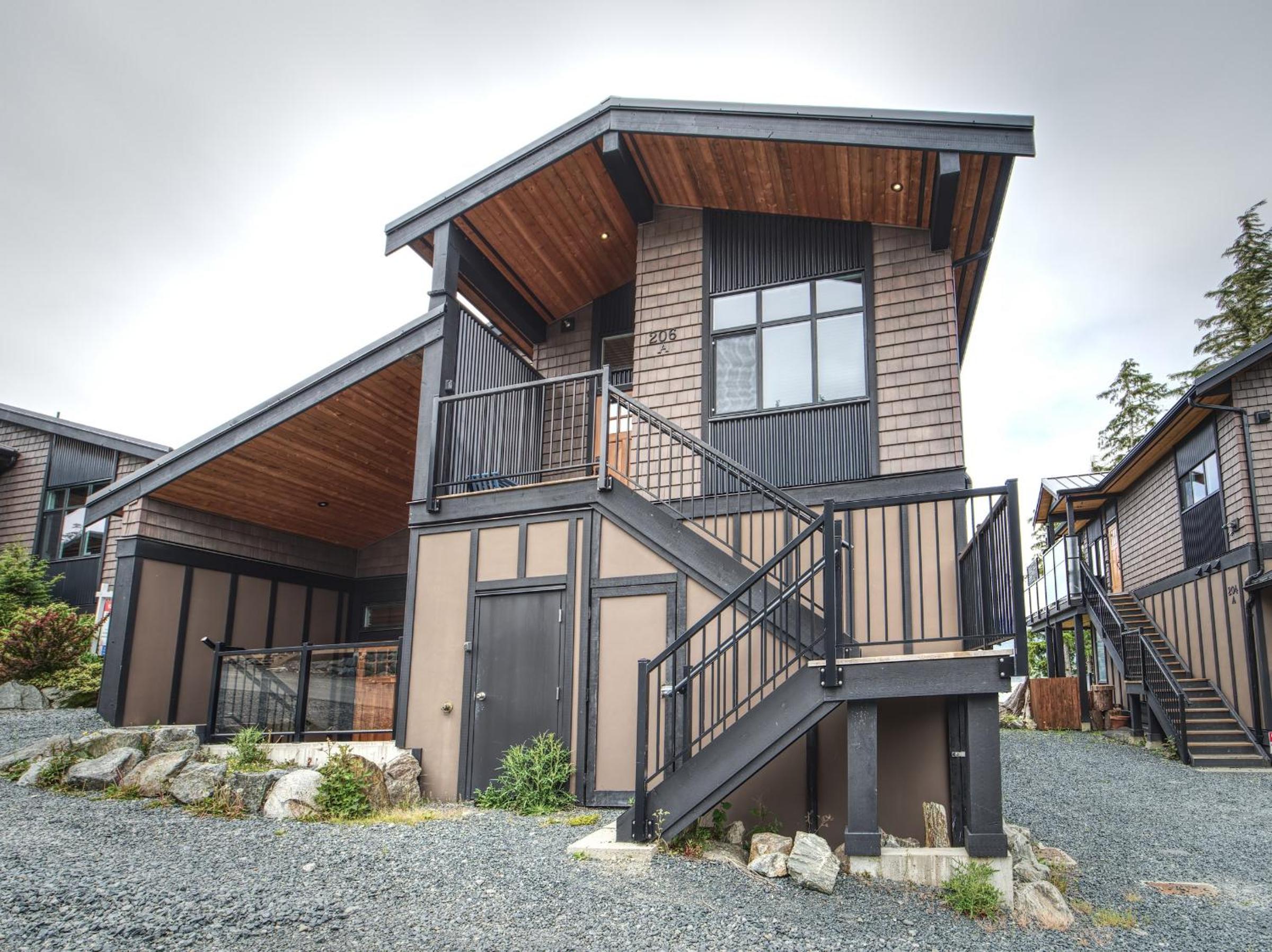 Handsome Dan's Vacation Cottage Rentals