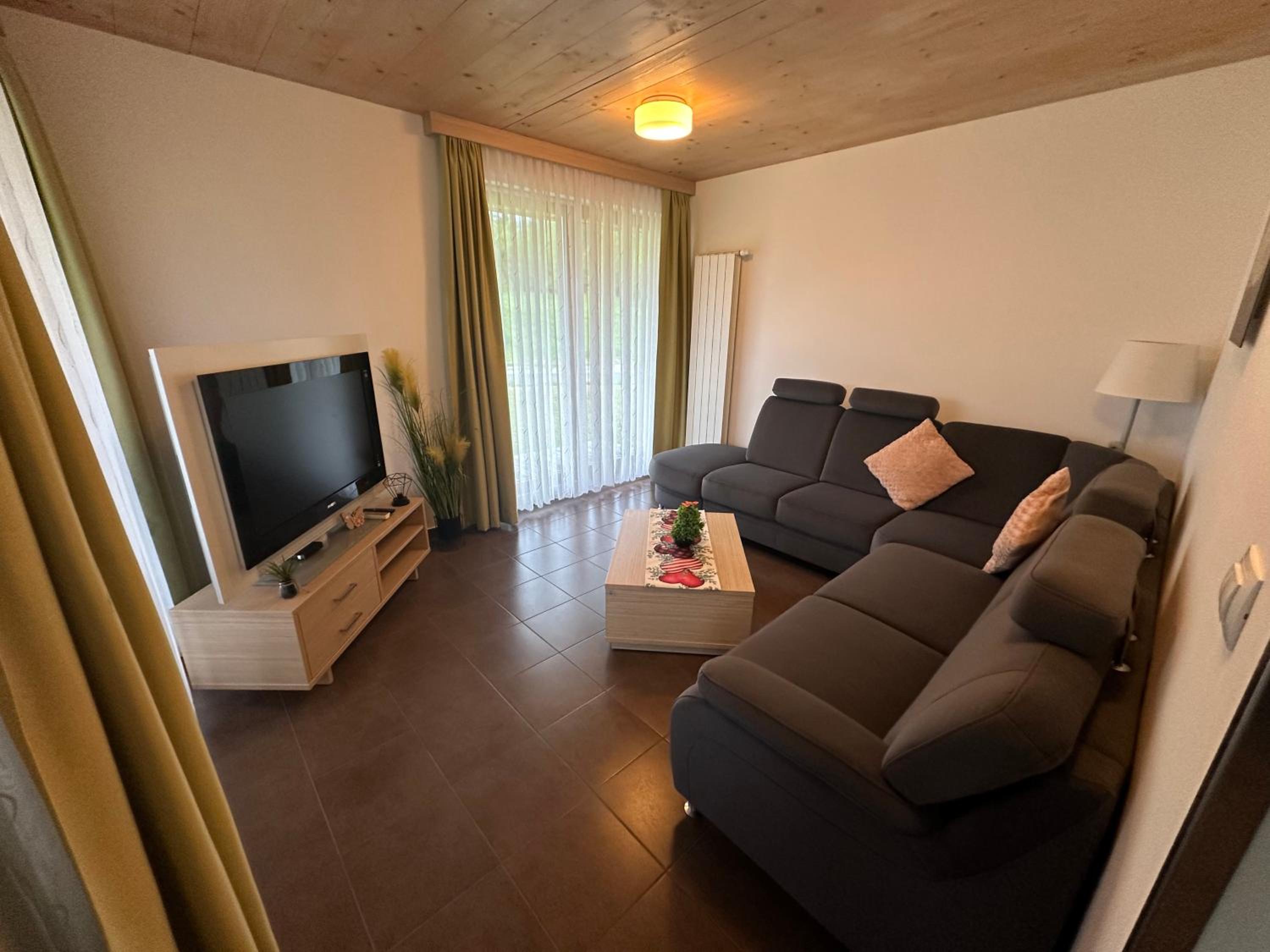 Family Apartments Terme Topolšica - Pušpan view 3