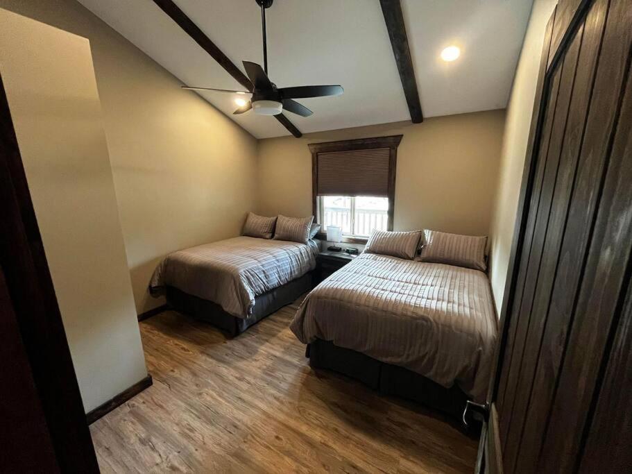 Whispering Pines Cabin