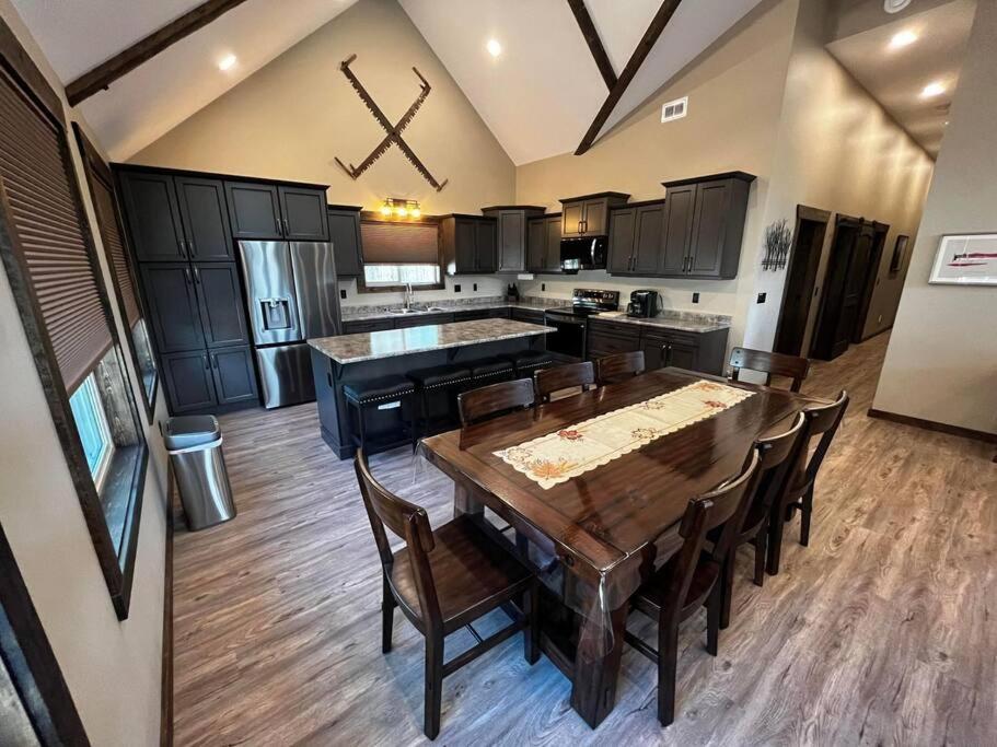 Whispering Pines Cabin