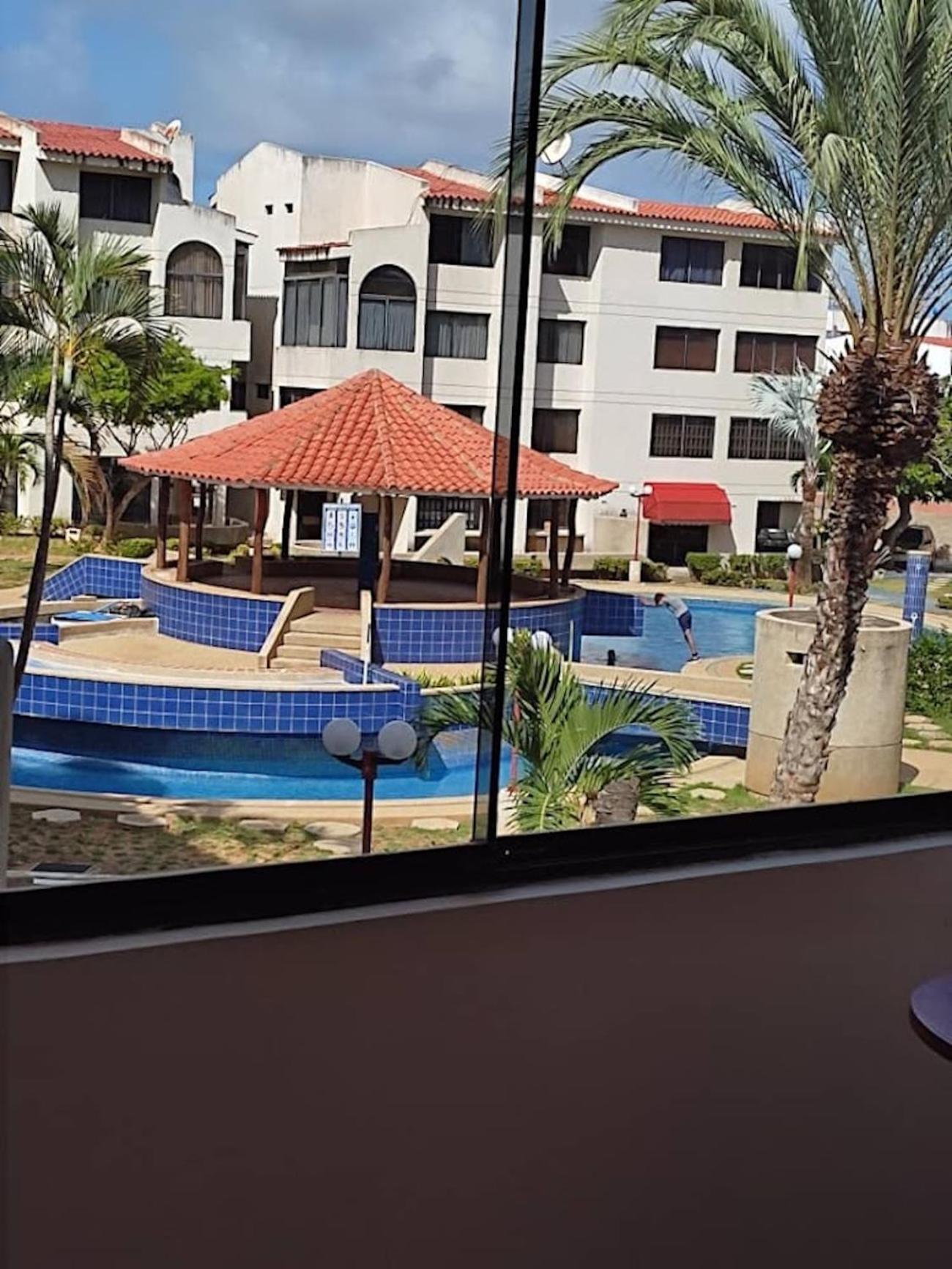 VACATION APARTMENT IN COSTA AZUL i view 3