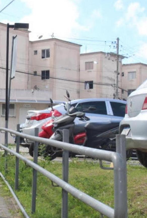 Apartamento Condomínio Fechado