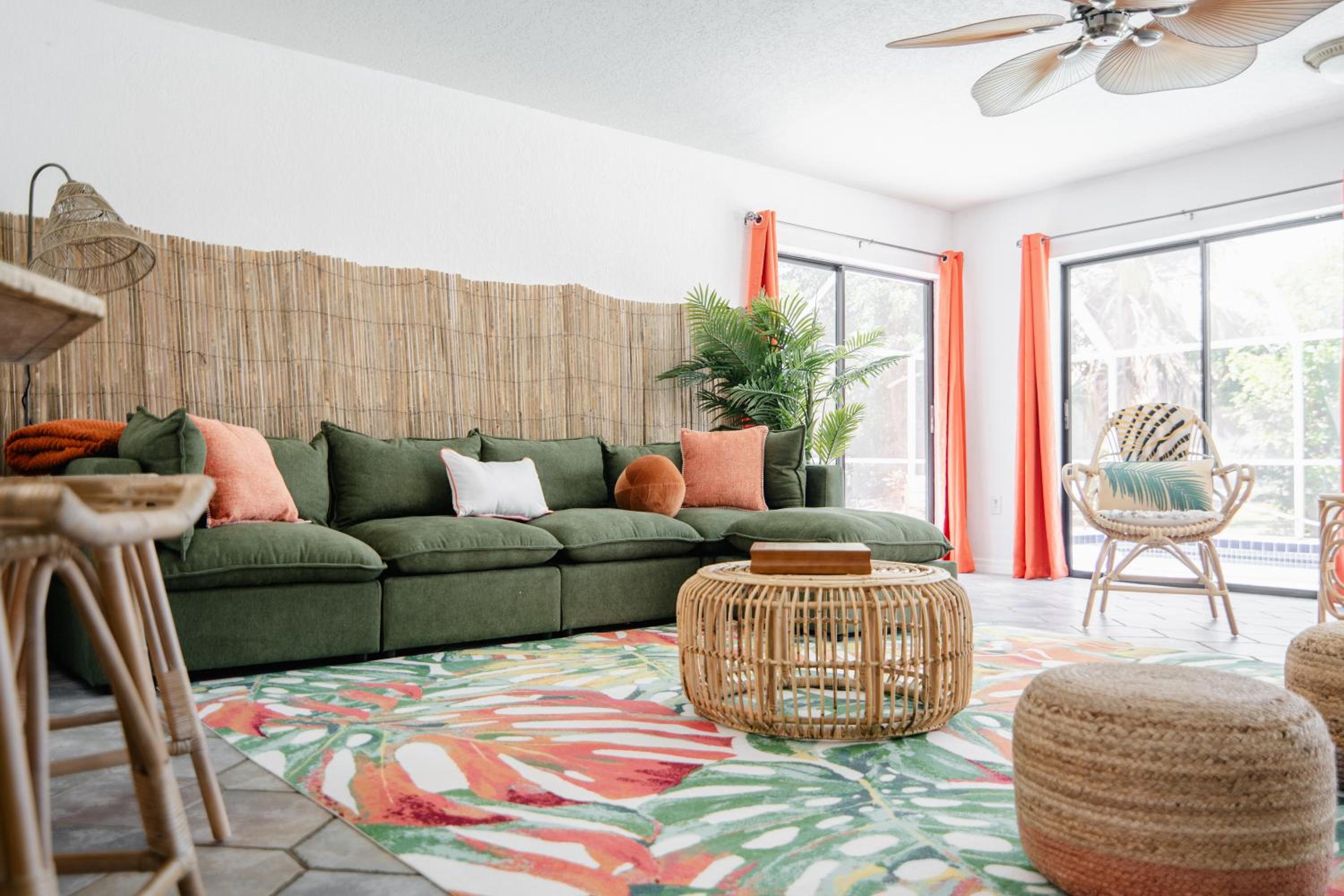 Fort Myers Vacations - 4bd Myakka Paradise - Pool Jacuzzi - Games - Property Image 1