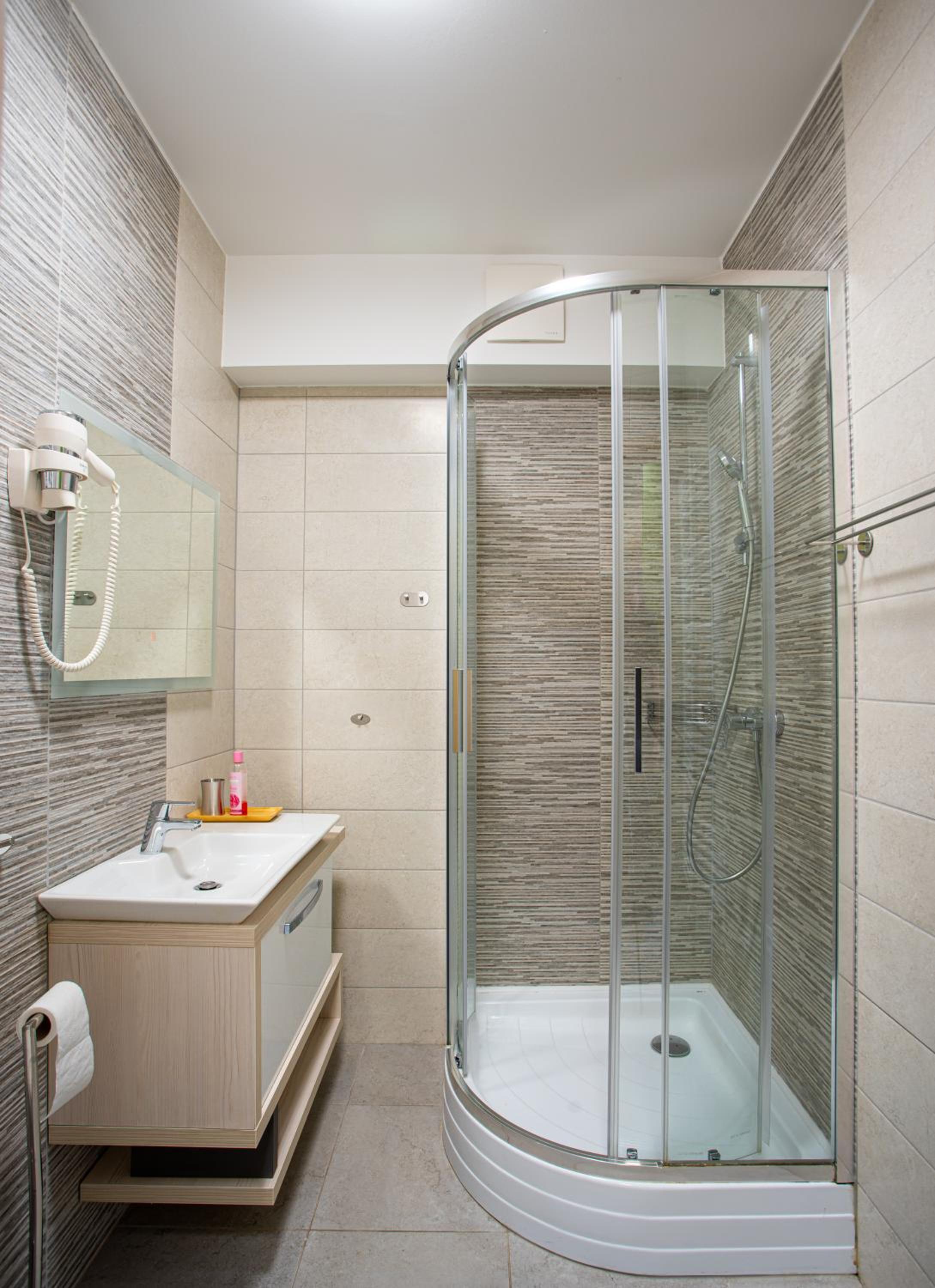Meridien Home Apartment view 5